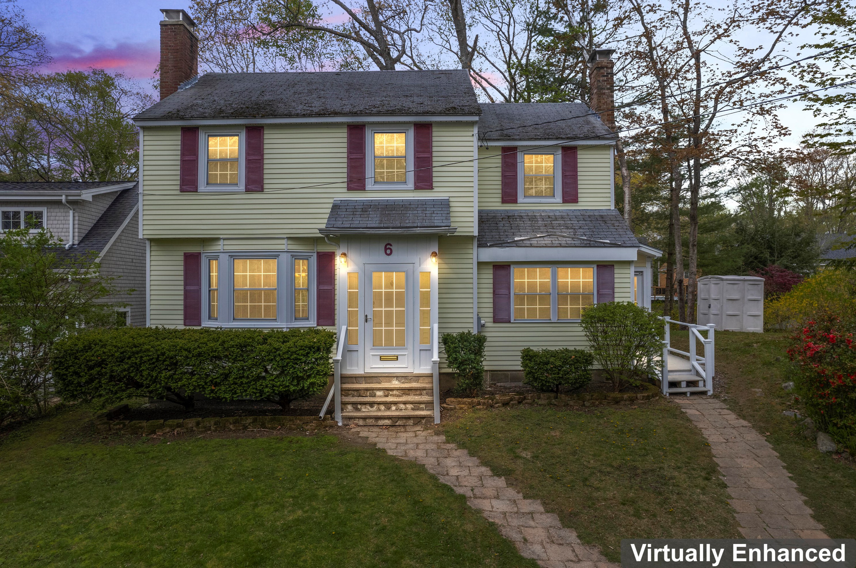 6 Rocky Knoll Rd, Portland, ME 04107-1413