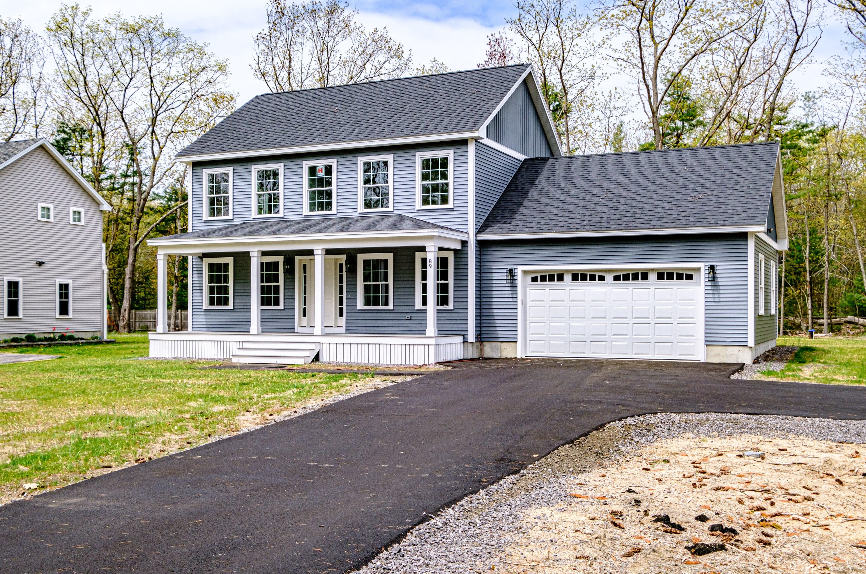 89 Chamberlain Rd, Scarborough, ME 04074-9192