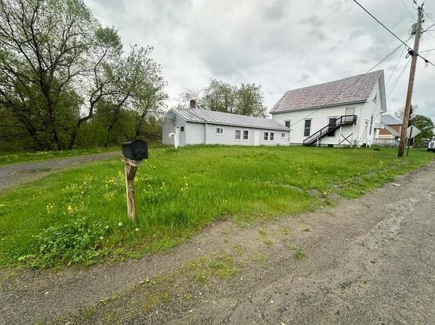 9 Locke Hill Rd, Starks, ME 04911