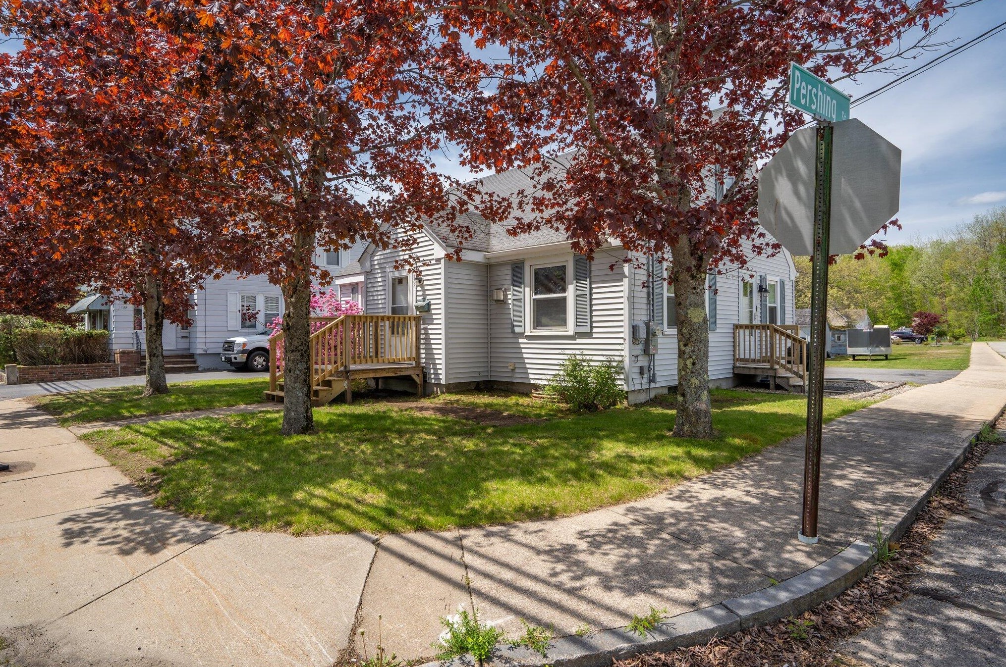 107 Lebanon St, Sanford, ME 04073 exterior
