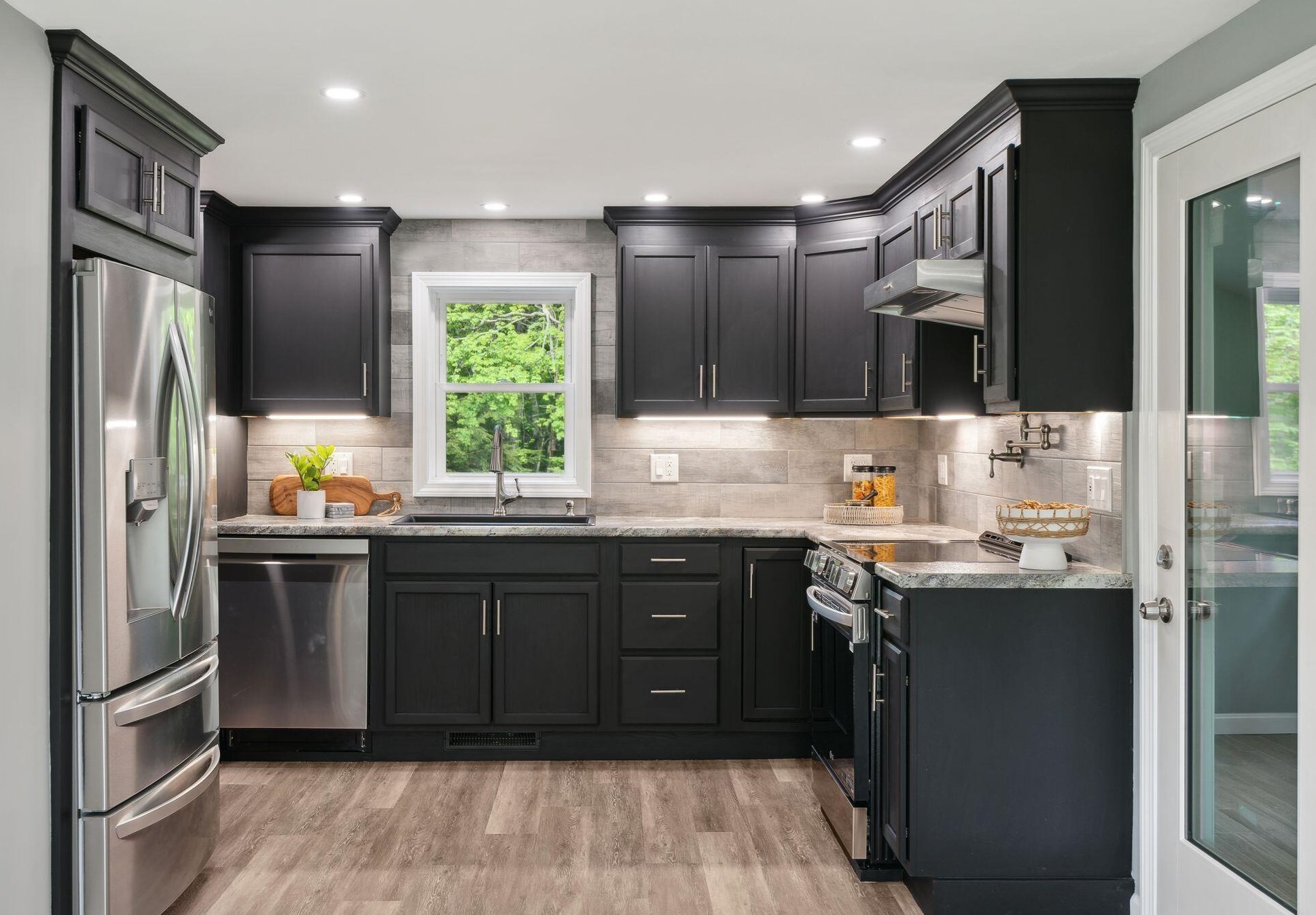 188 Smith Mill Rd, Standish, ME 04084