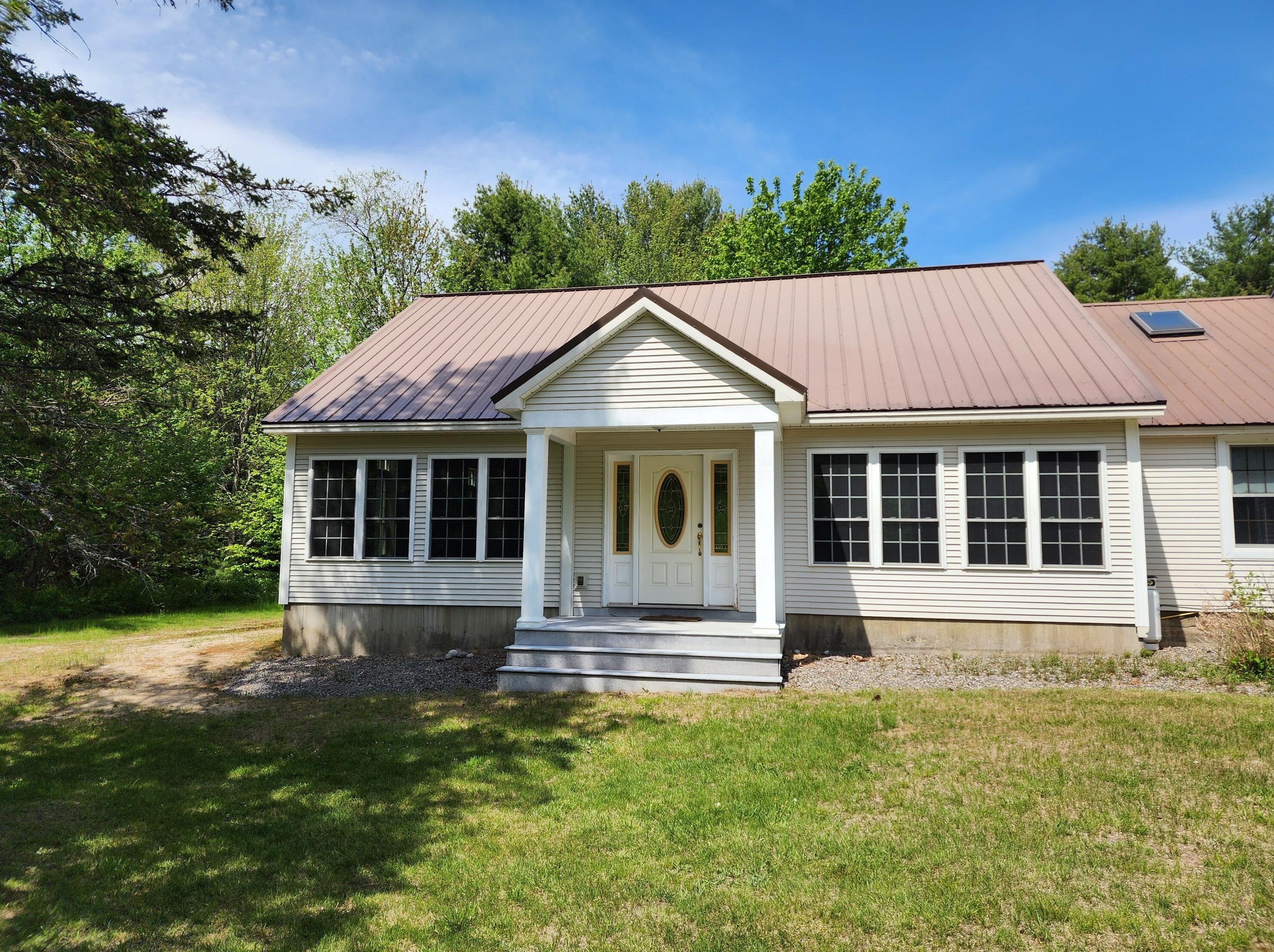 496 Park St, Livermore Falls, ME 04254 exterior