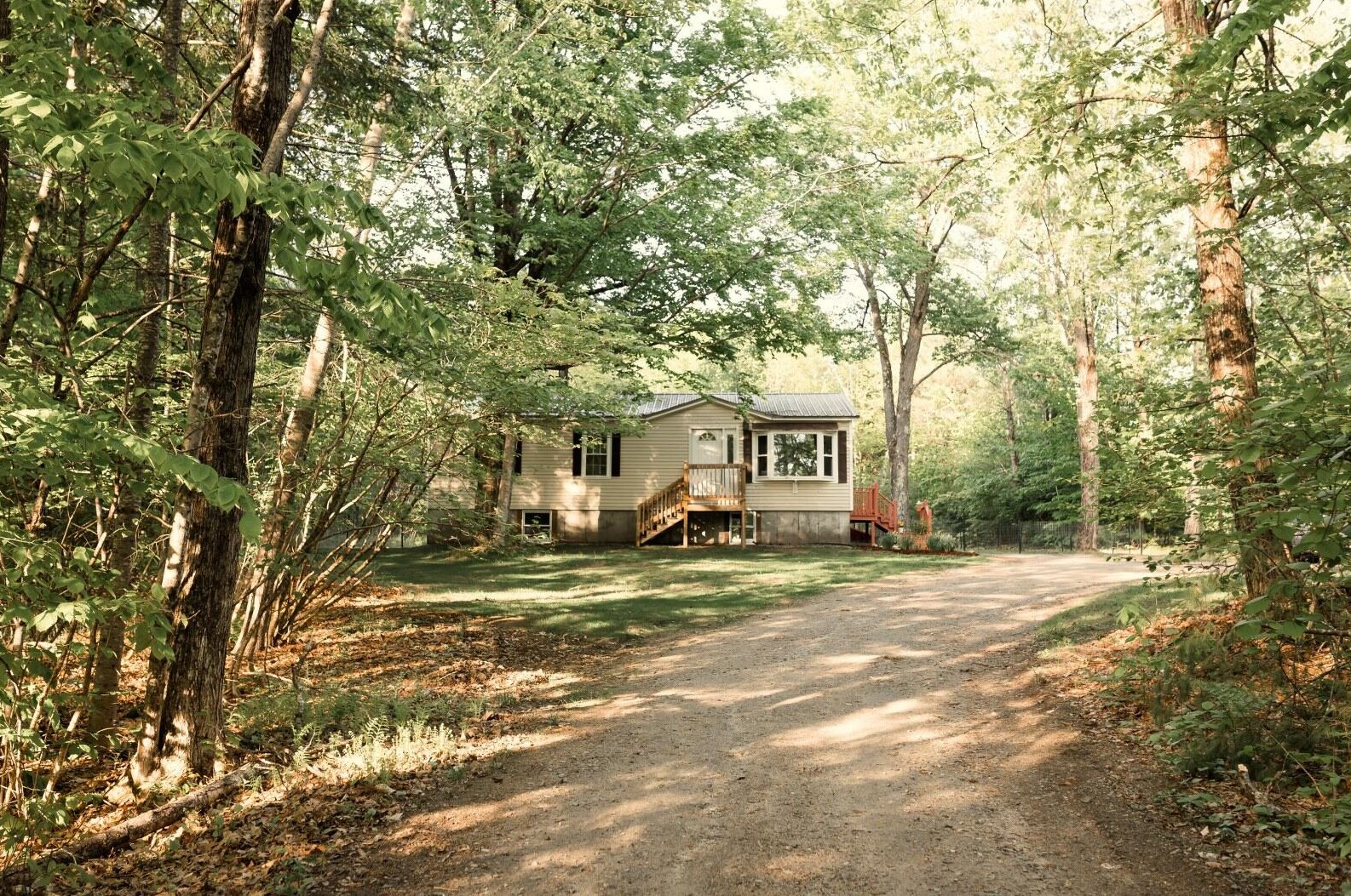 67 Lewis Rd, Naples, ME 04055-3923
