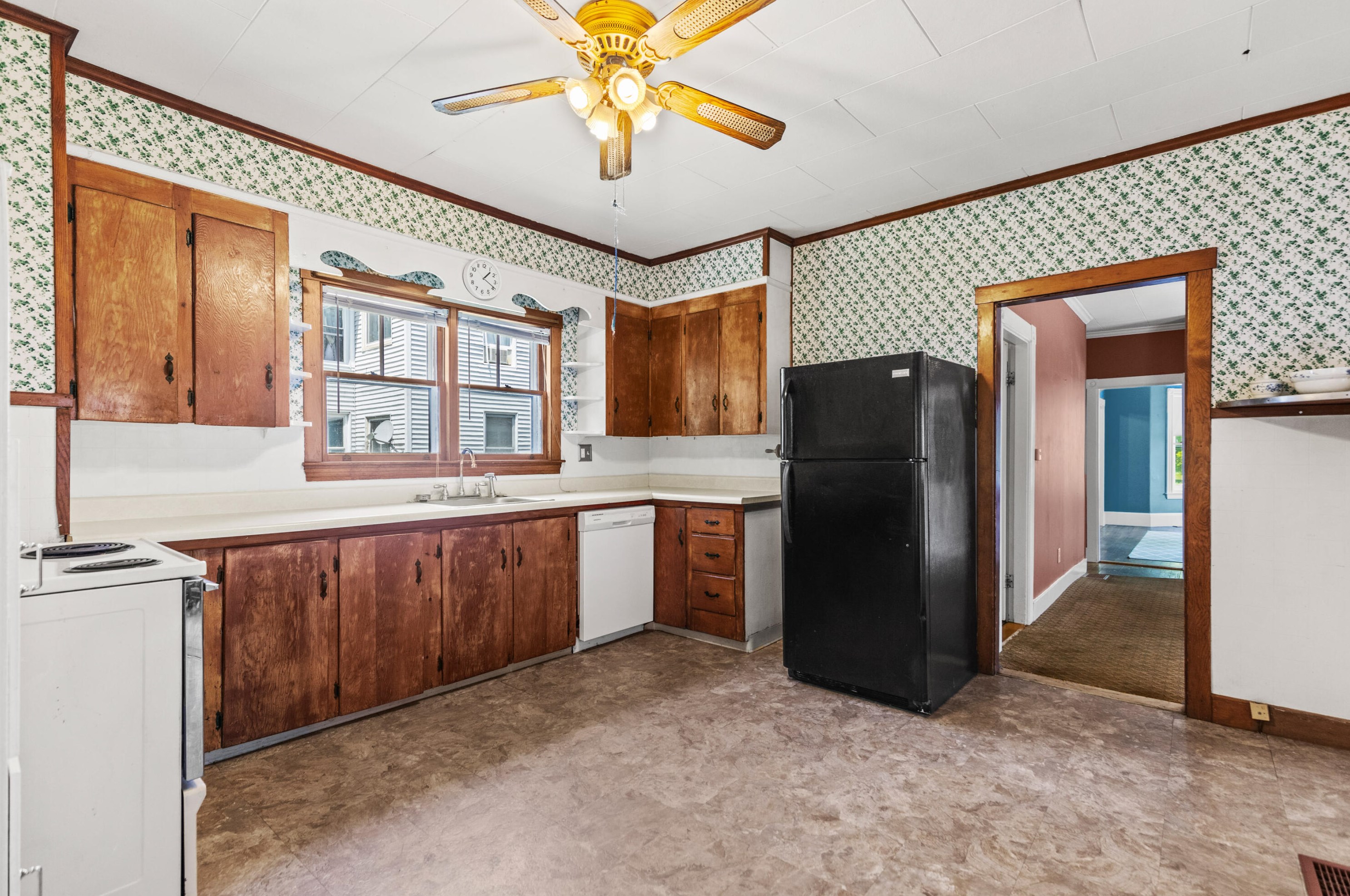 85 Haskell St, Westbrook, ME 04092-4217