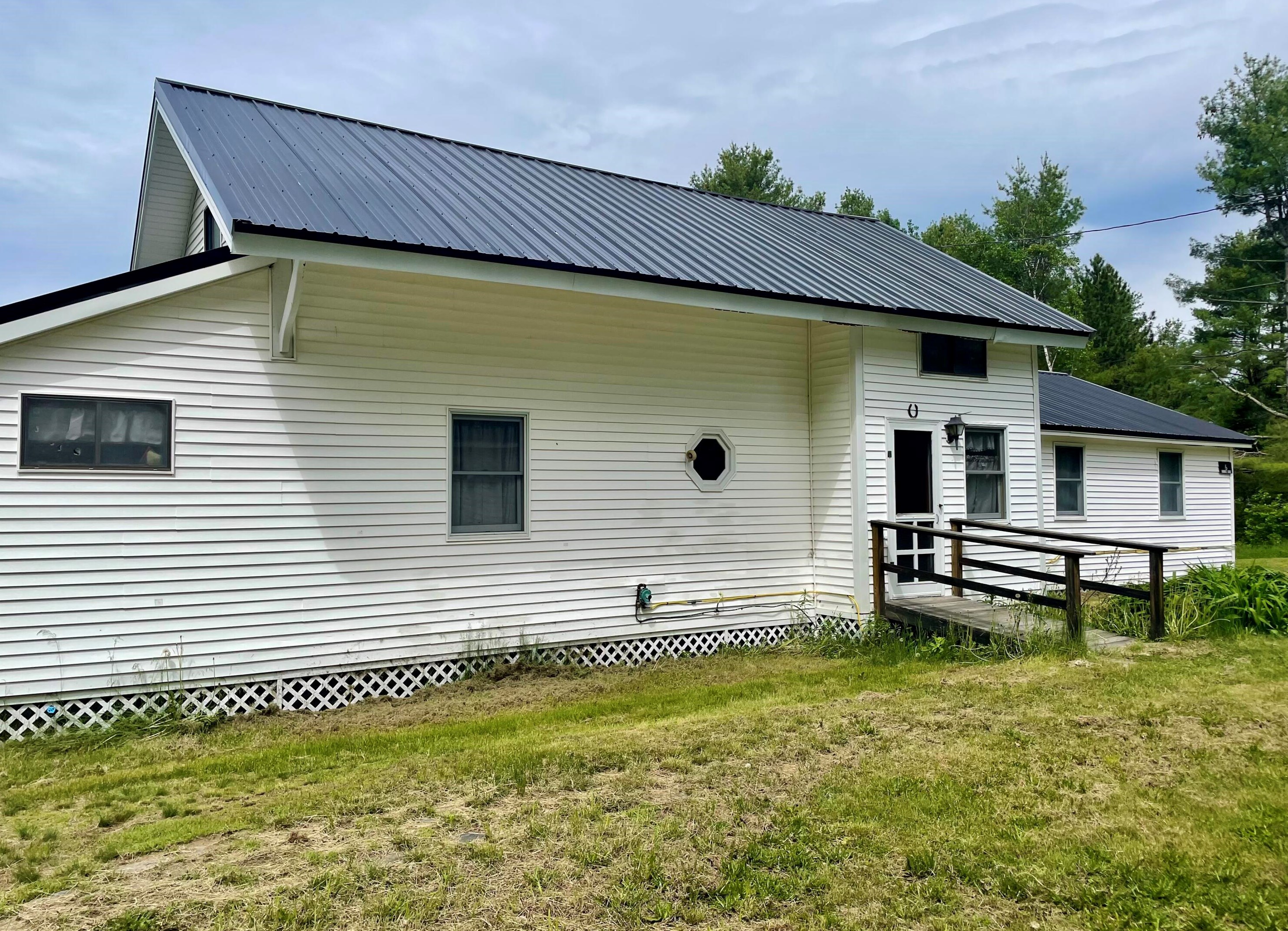 6 Station Rd, Maxfield, ME 04453