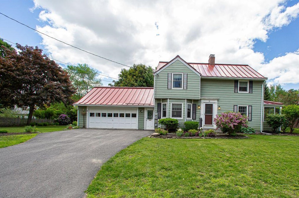 18 Johnson Heights, Waterville, ME 04901