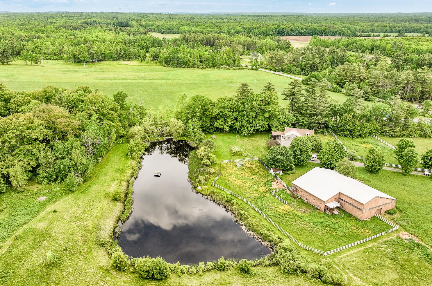 92 Bellsqueeze Rd, Waterville, ME 04901 exterior