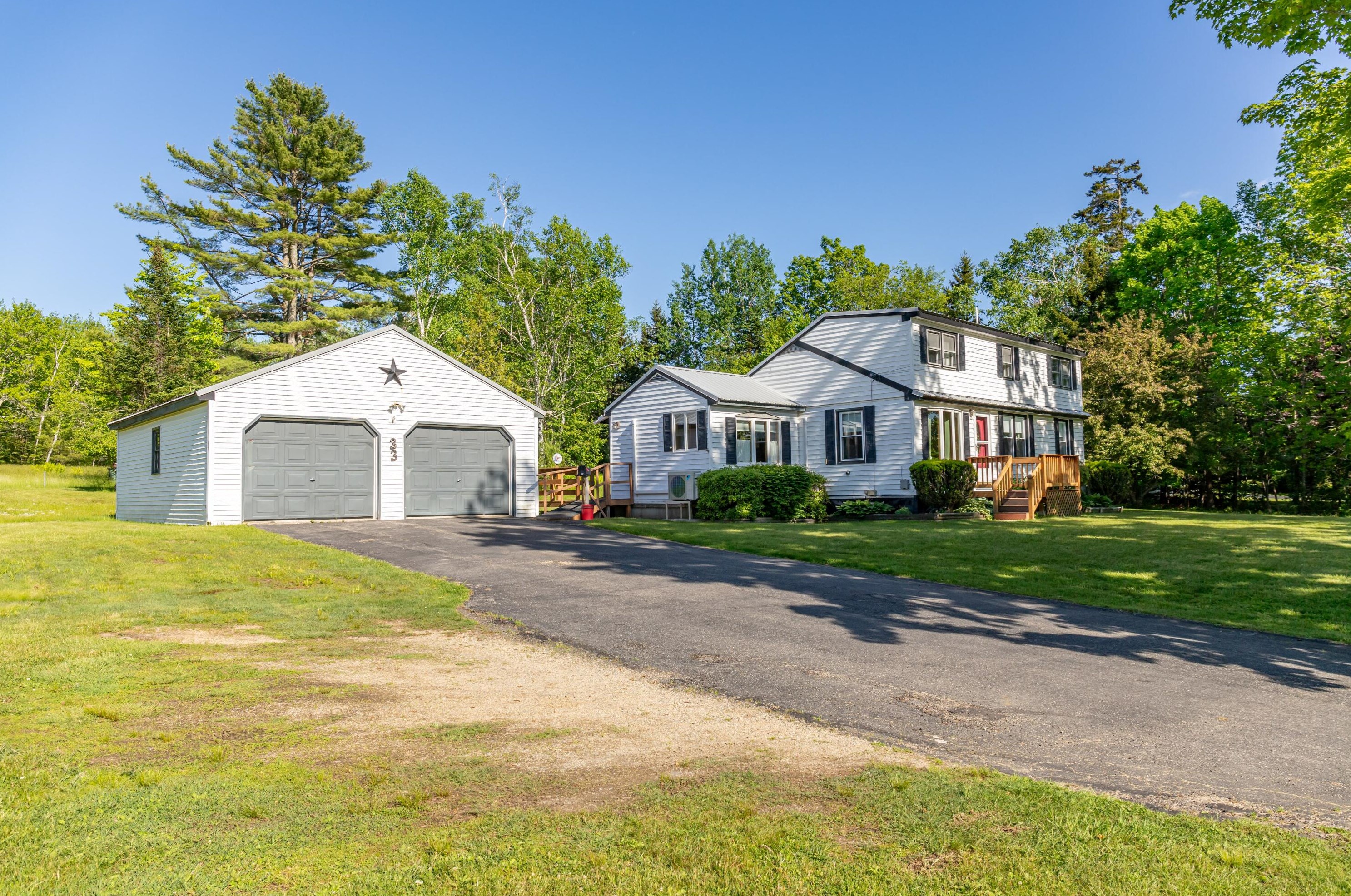 33 Black Rd S, Searsport, ME 04974