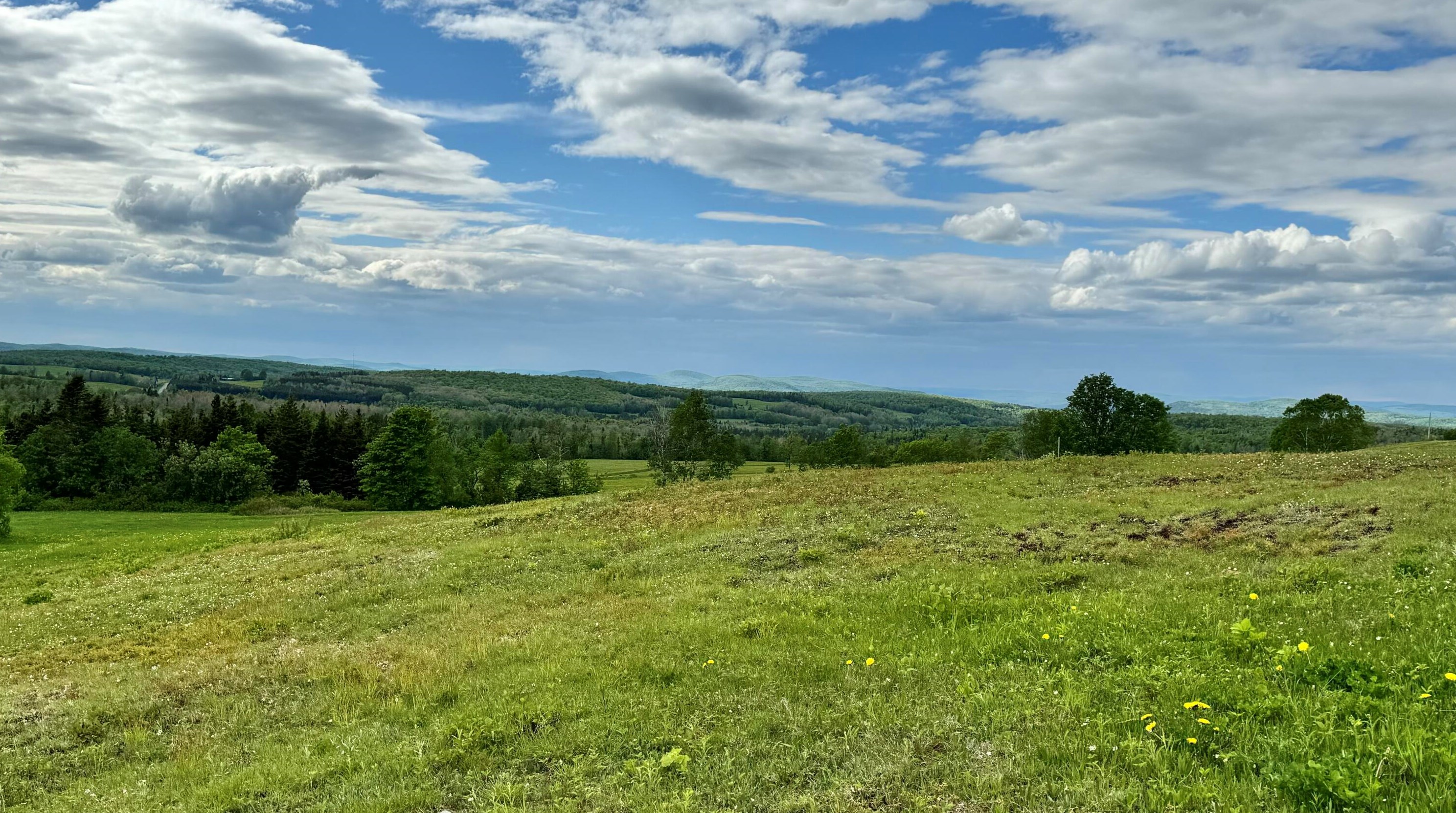 130 Aspen Rd, Madawaska, ME 04756-3215