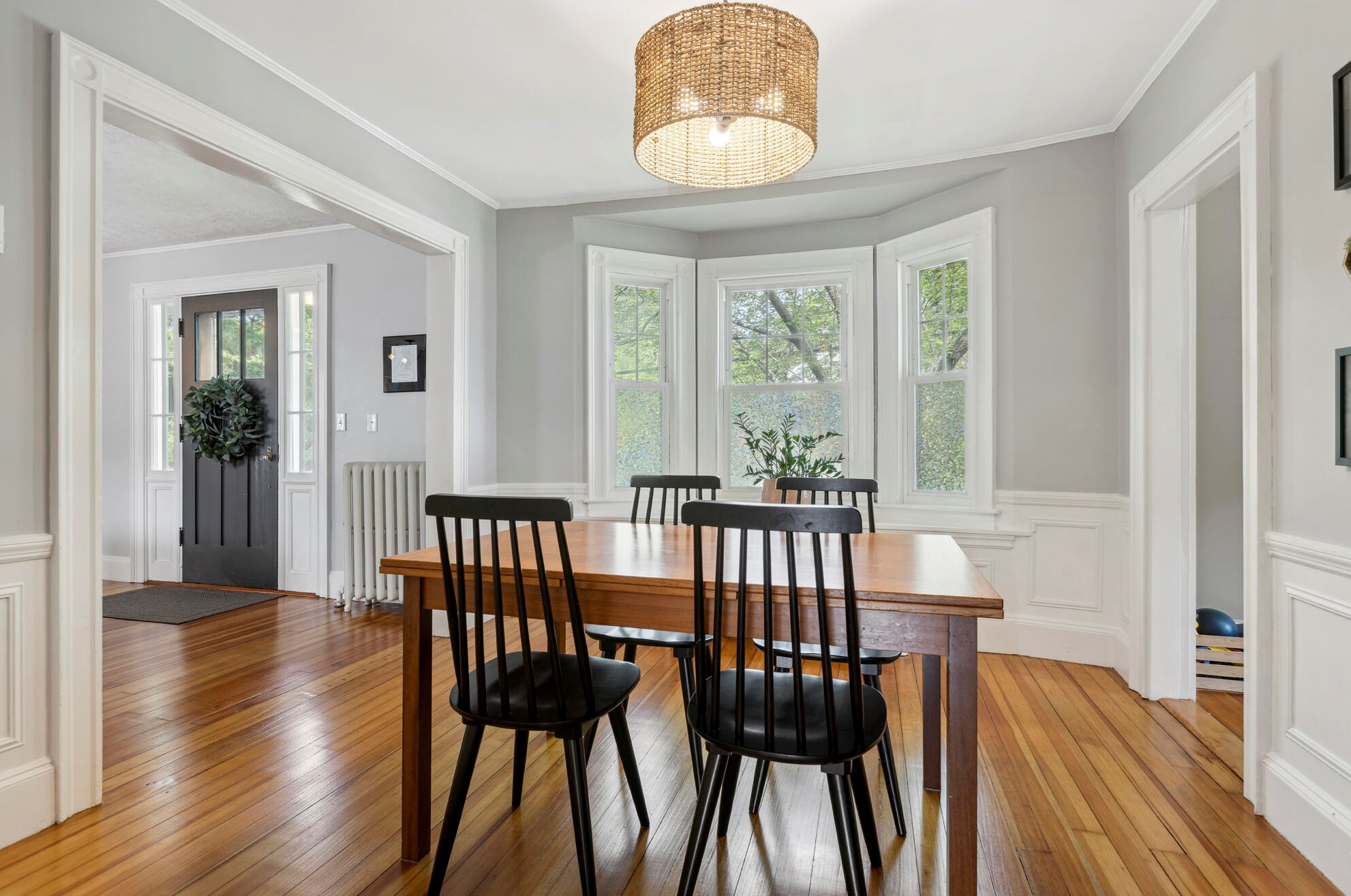 17 Dennett St, Portland, ME 04102-1531