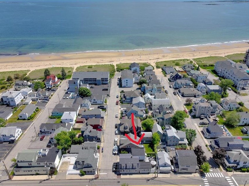 103 W Grand Ave, Old Orchard Beach, ME 04064