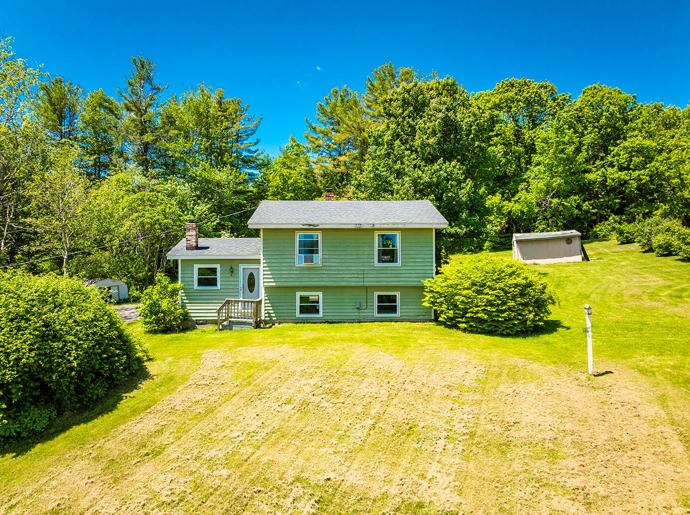 1277 Depot St, Union, ME 04862-4063