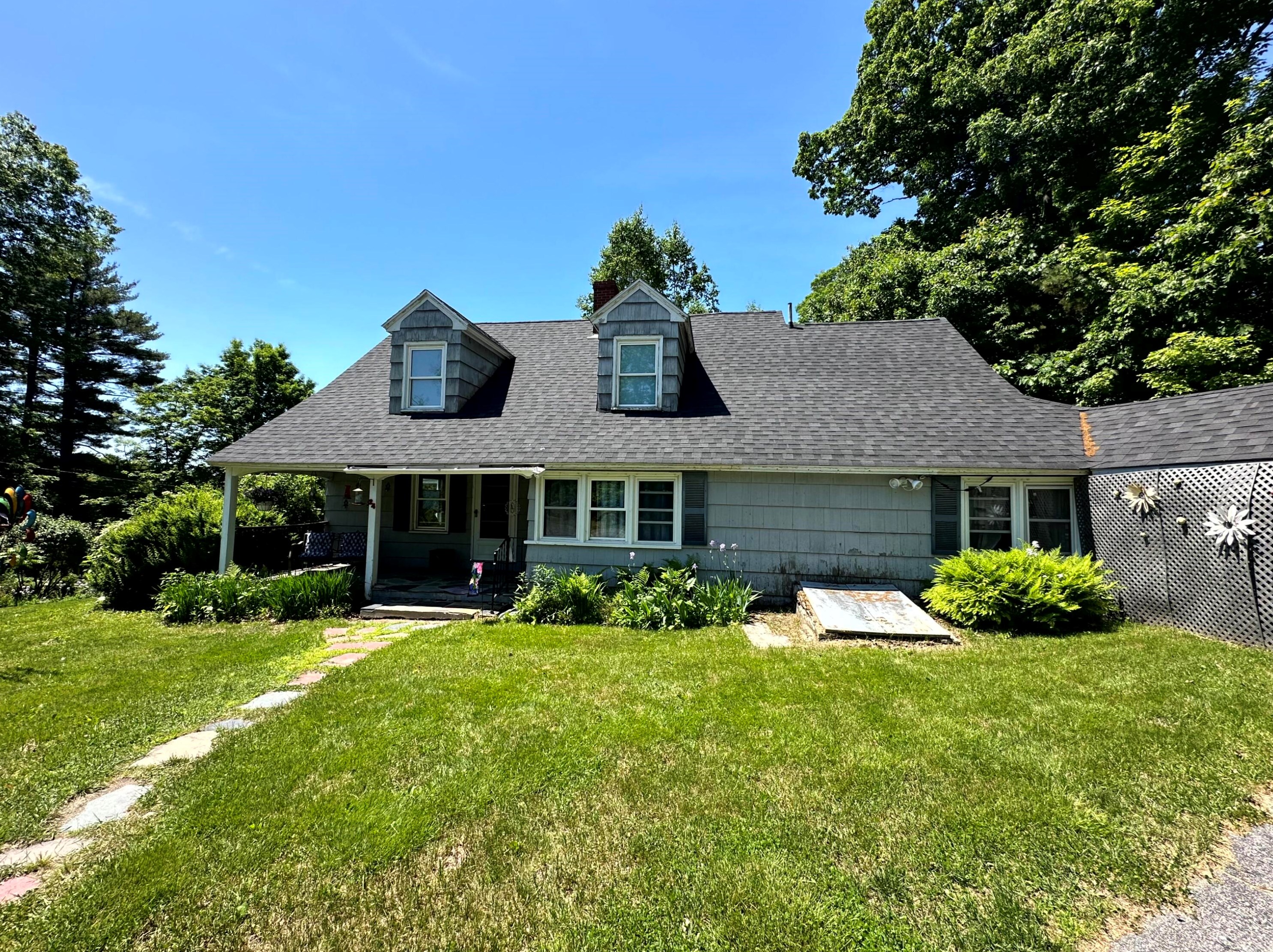 24 Spring St, Livermore Falls, ME 04254 exterior