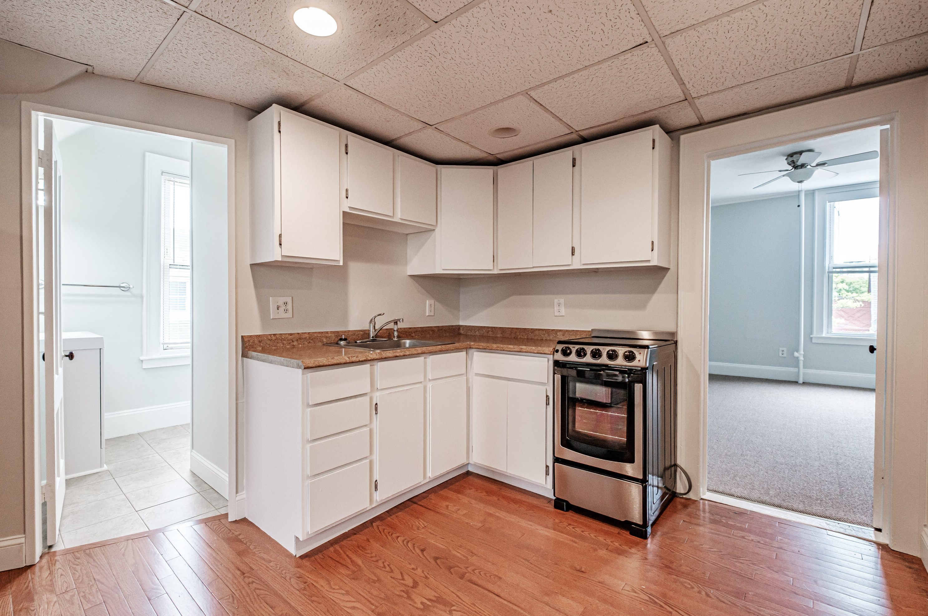 89 Carleton St, Portland ME 04102-5204 exterior