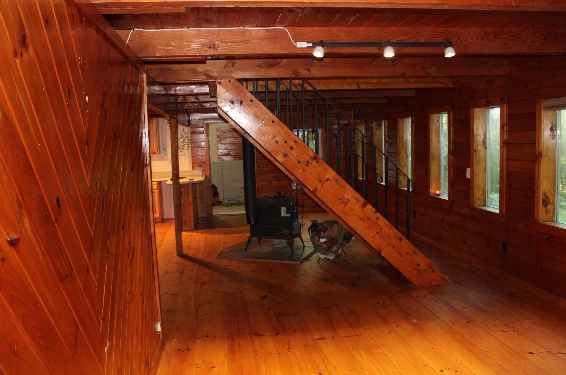 7 Malingwood Ln, Kennebunkport, ME 04046 exterior