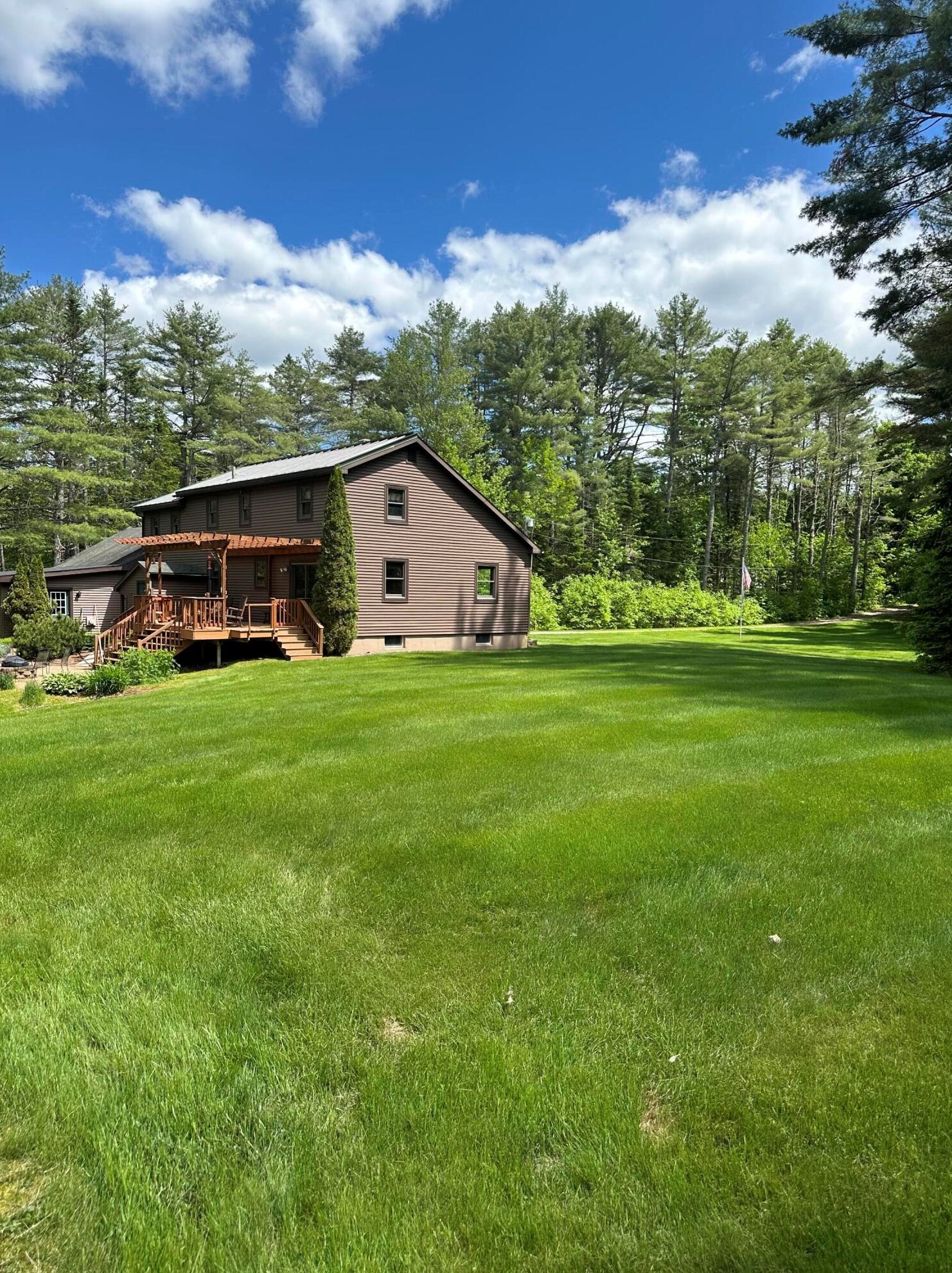 30 Meadow Rd, Newburgh, ME 04444-2018