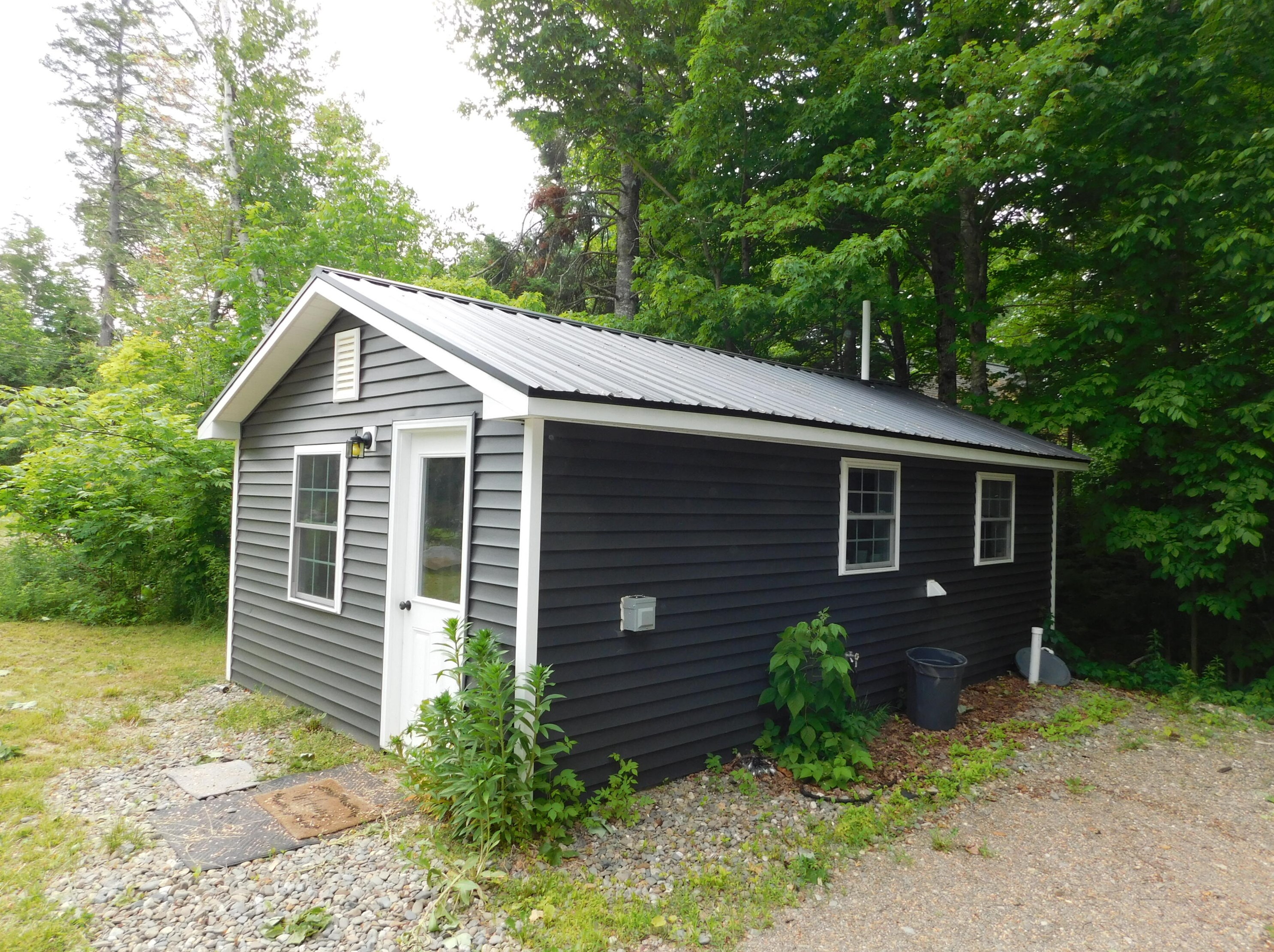 1943 Pushaw Rd, Bangor, ME 04401 exterior