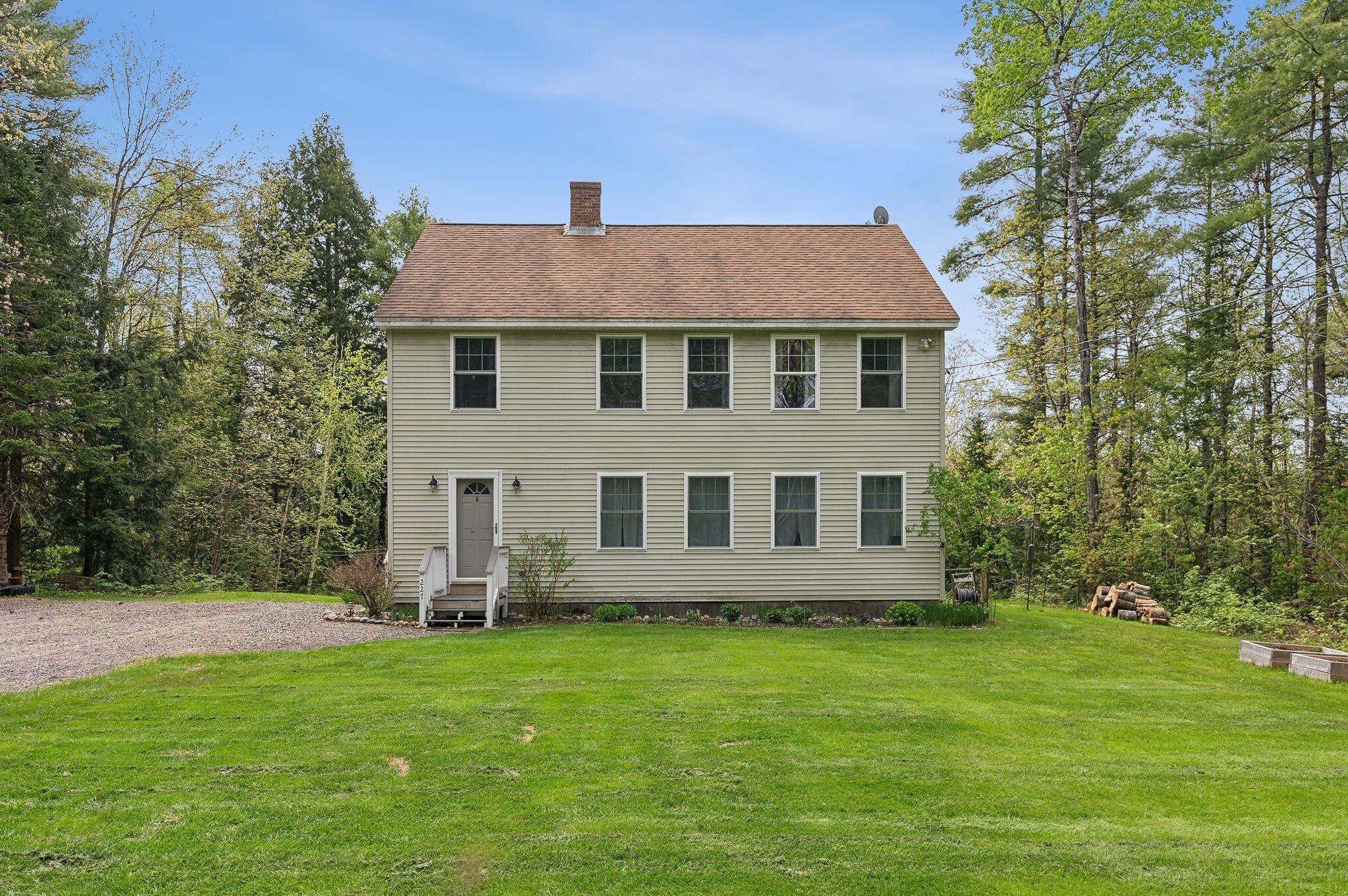 227 Long St, Limerick, ME 04048-3437