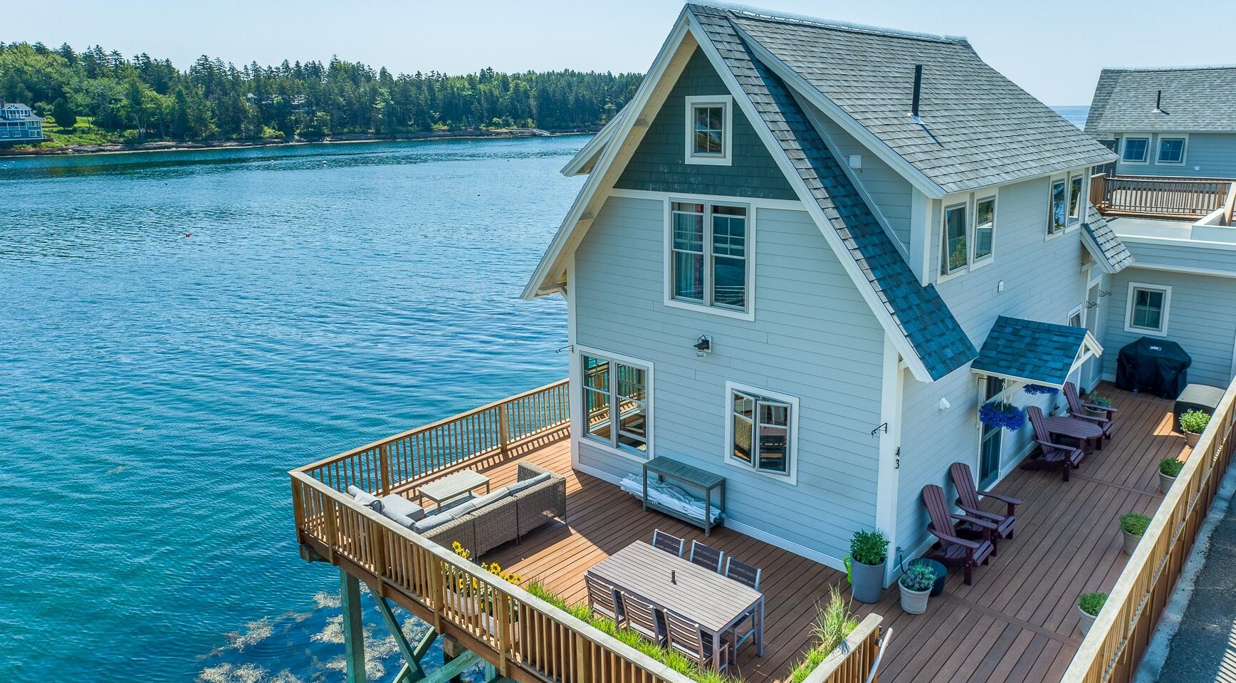 43 Little Island Rd, Orrs Island, ME 04066-2100