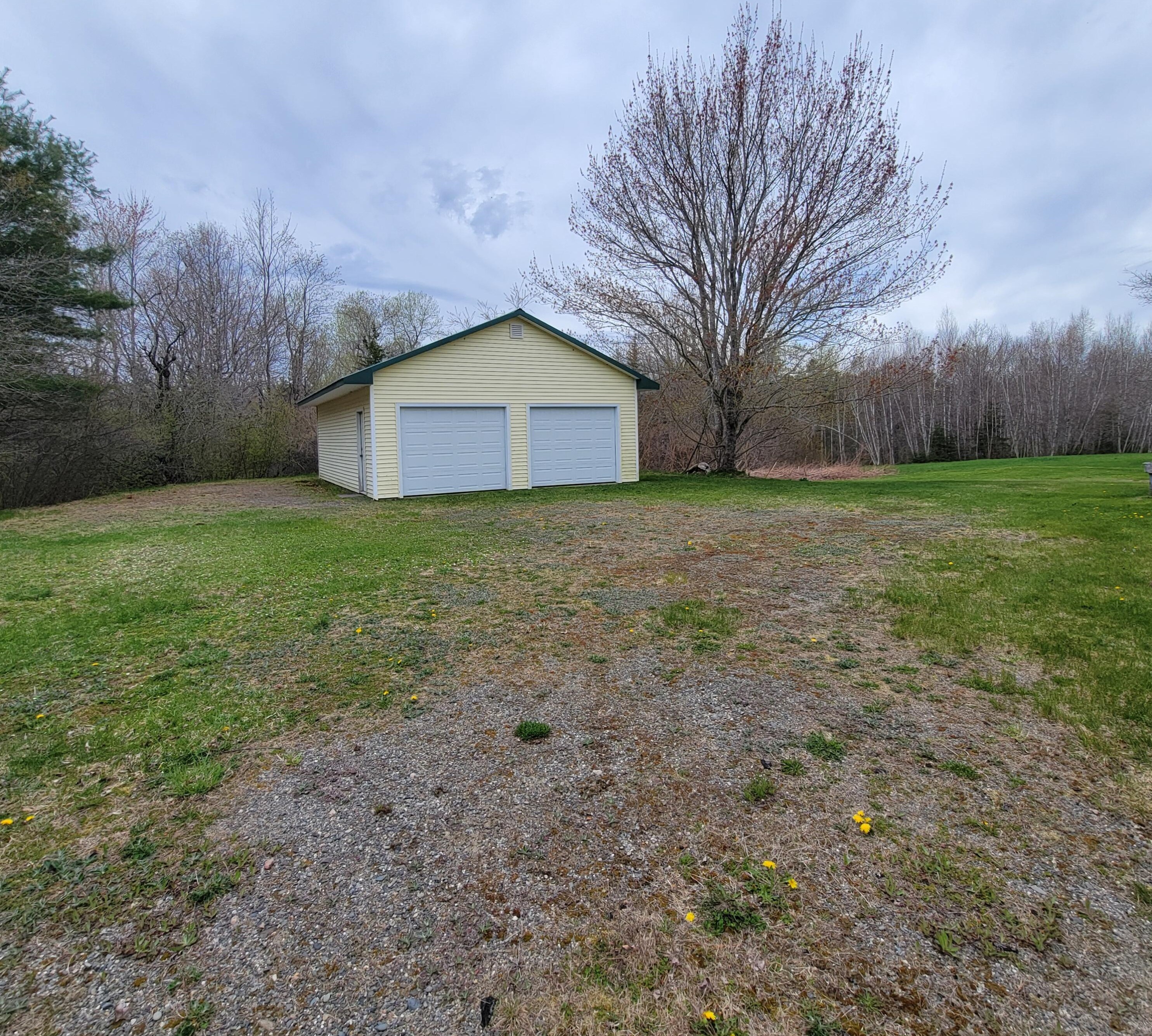 820 Main St, Meddybemps, ME 04657-4118