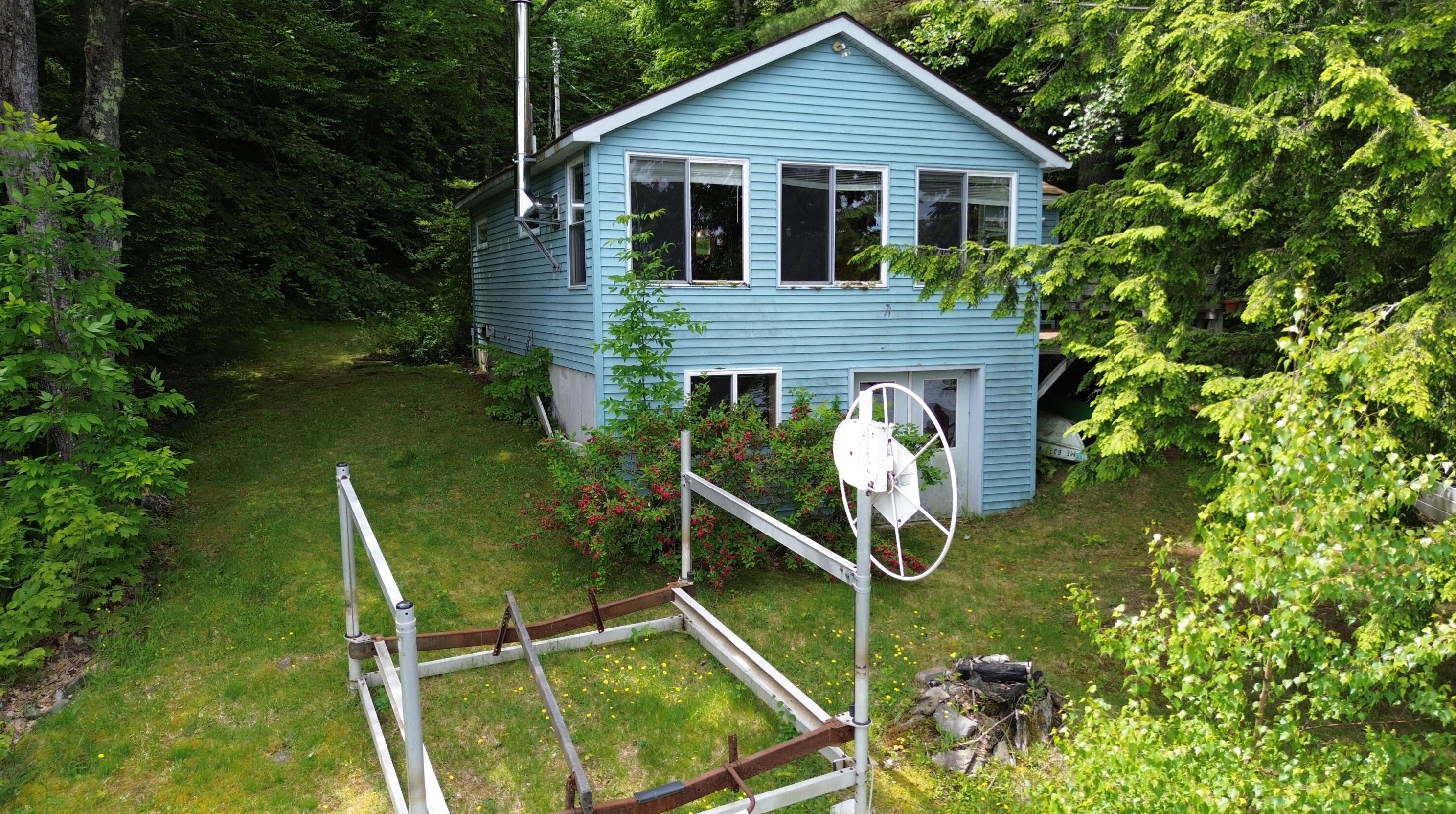 33 Widgeon Rd, Madison, ME 04950-3350