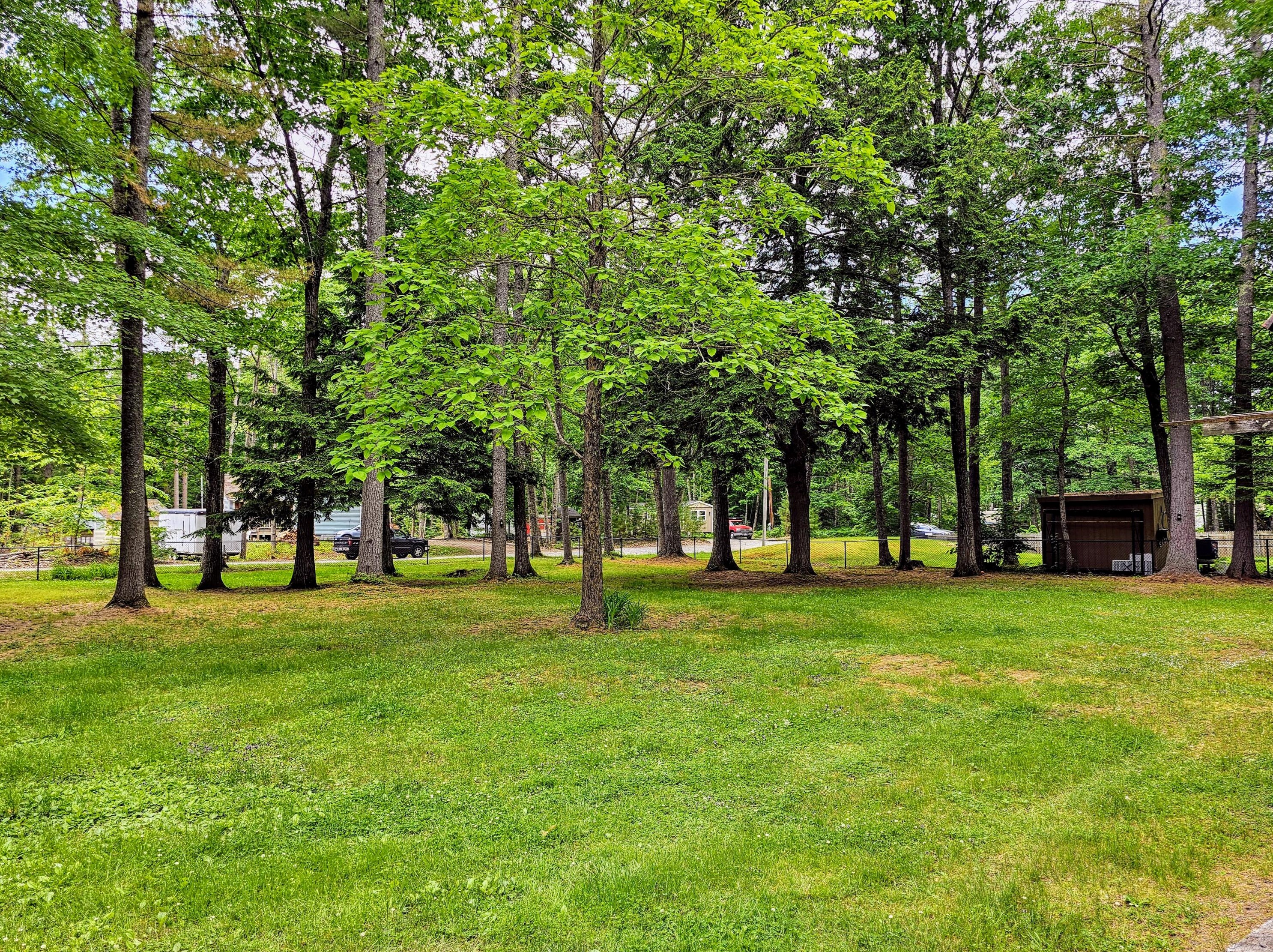 137 Maplewood Dr, Naples ME 04055-5530 exterior