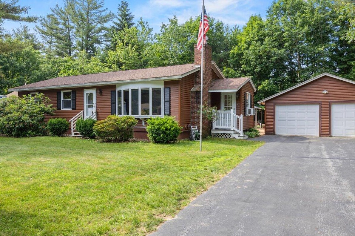 12 Forbes Ln, Windham, ME 04062