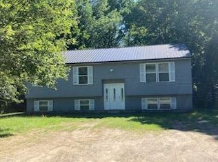 680 Black Rd, Corinth, ME 04427