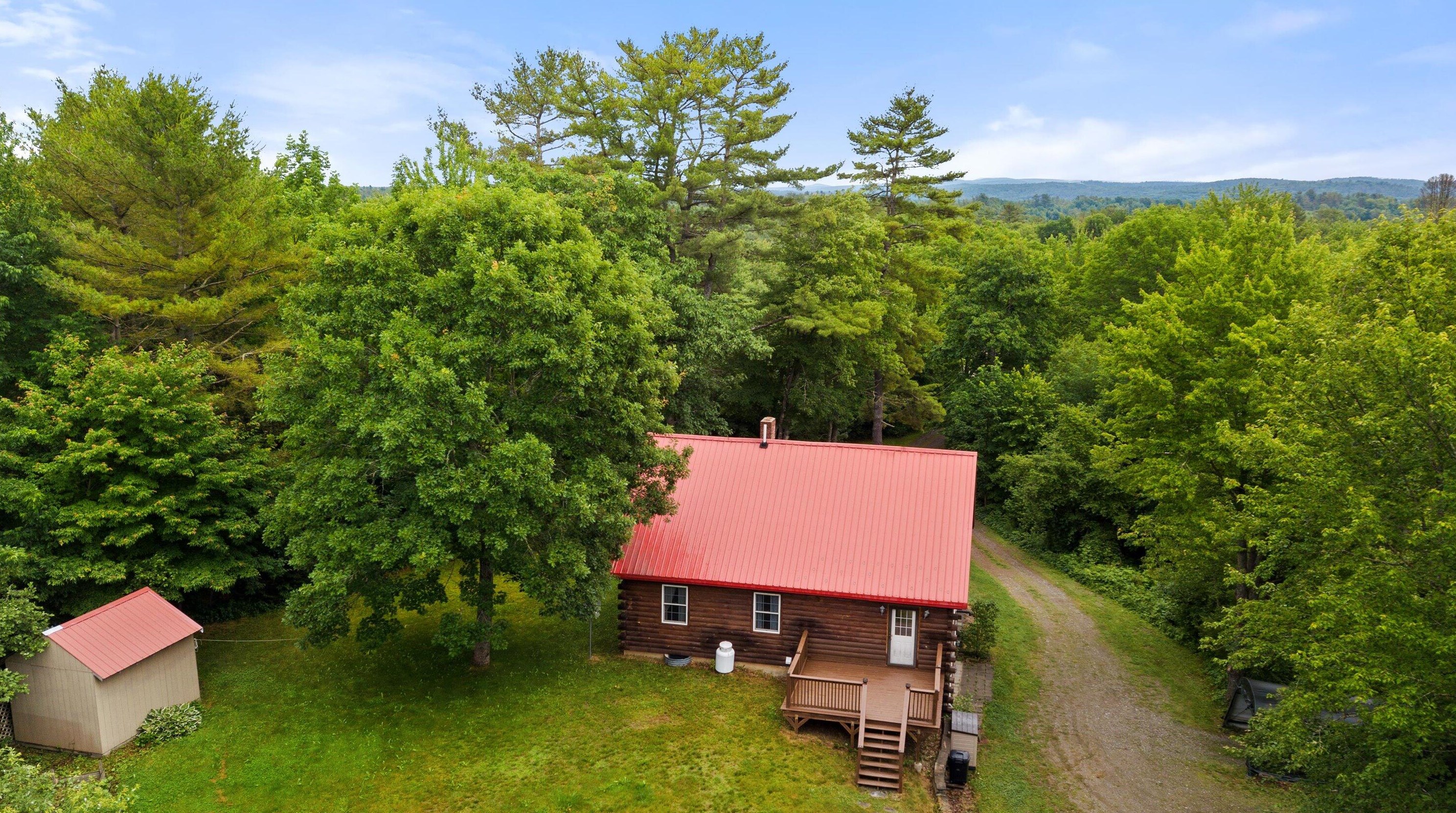 566 Back Winterport Rd, Newburgh, ME 04444