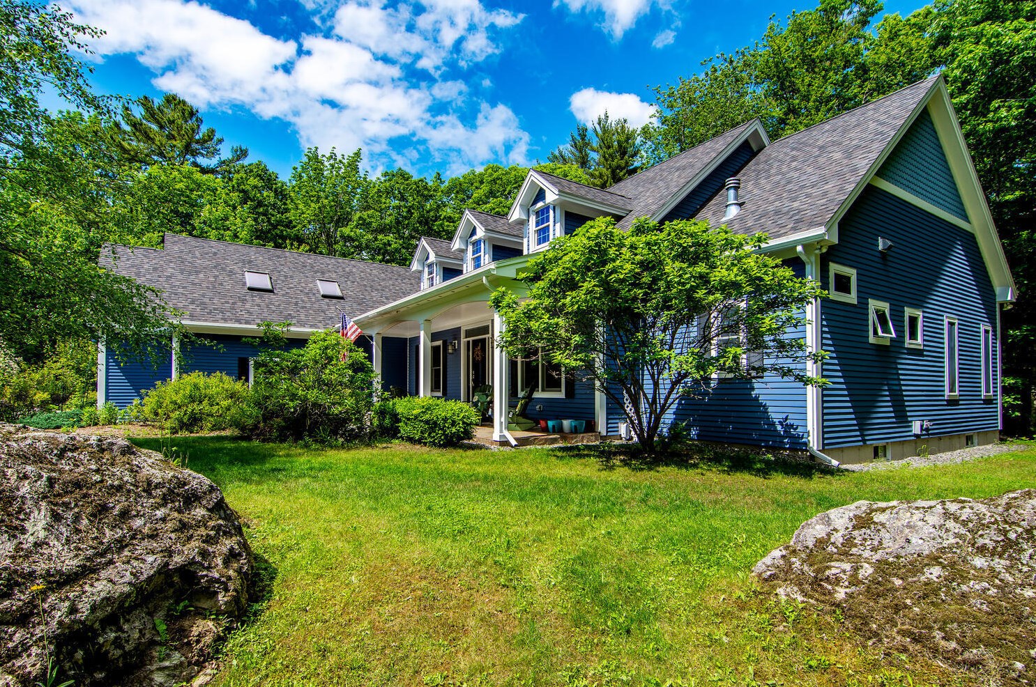 18 Heritage Oaks Ln, Blue Hill, ME 04614