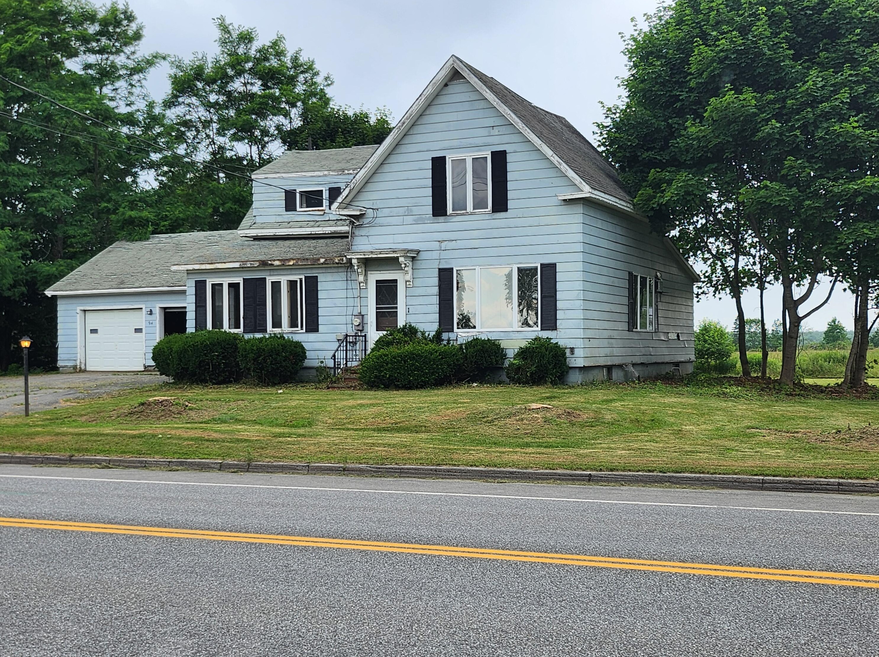 94 Dexter Rd, Corinna, ME 04928