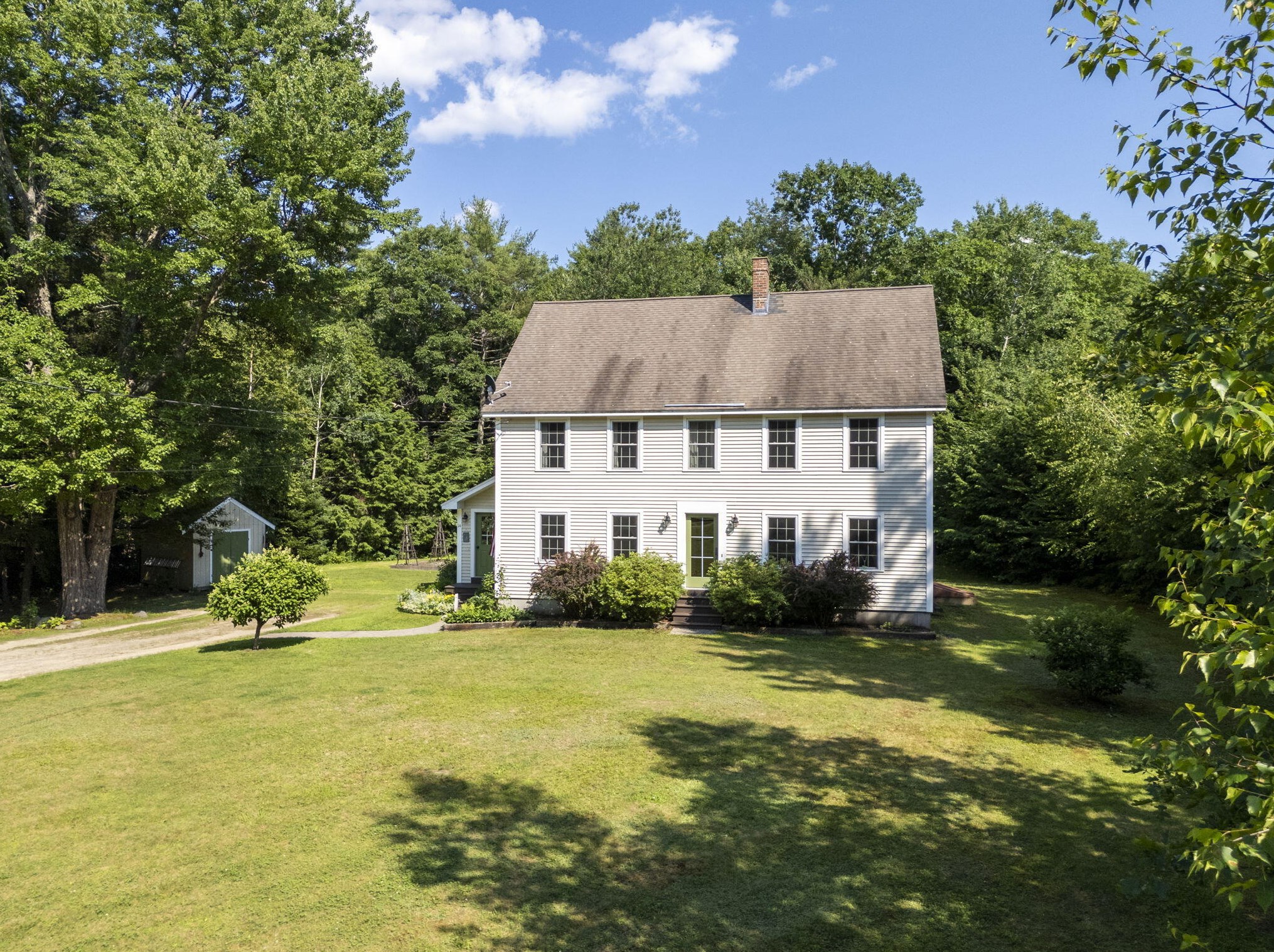 14 Luke Rd, Standish, ME 04084