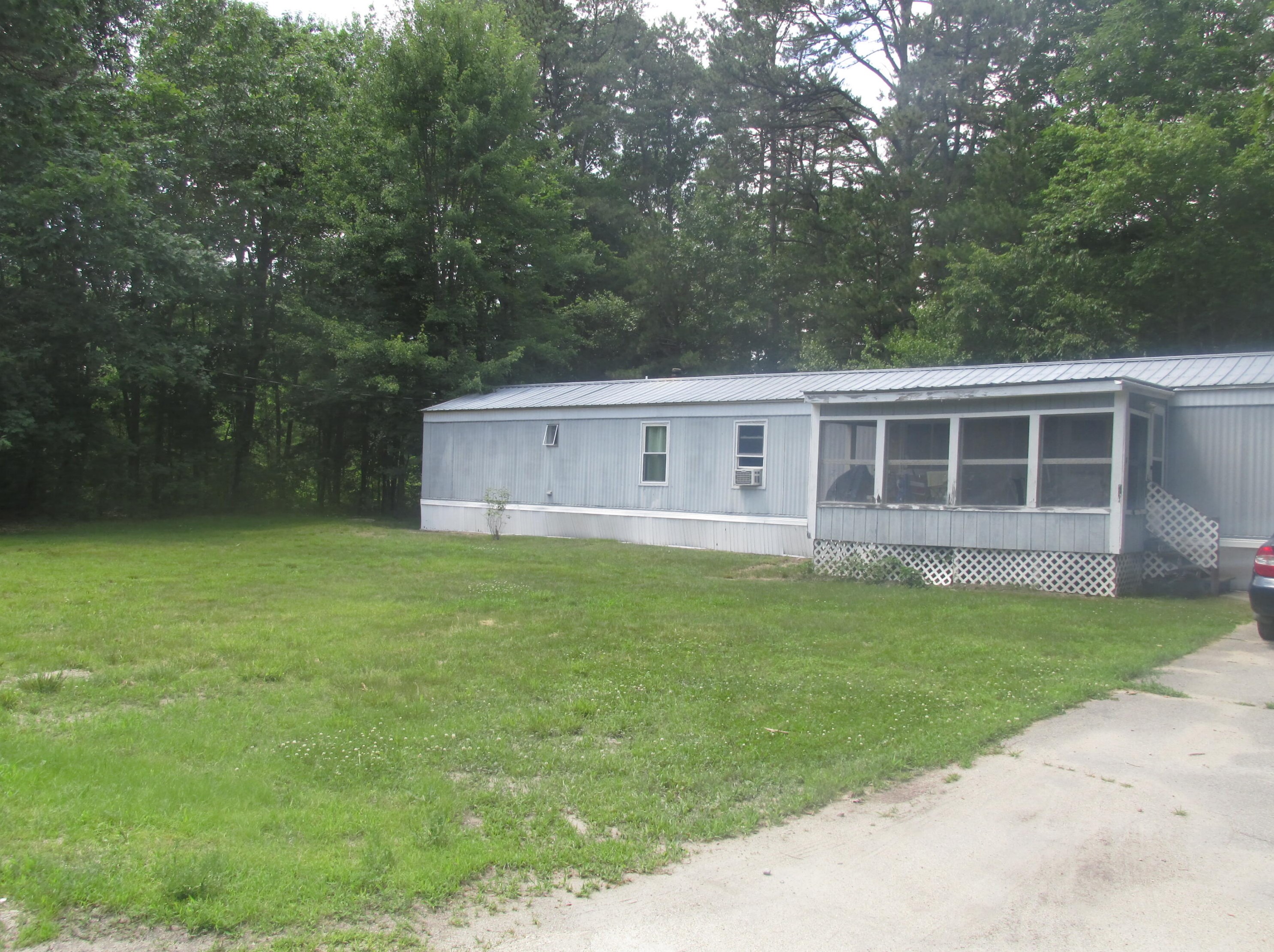 421 Old North Berwick Rd, Lyman, ME 04002