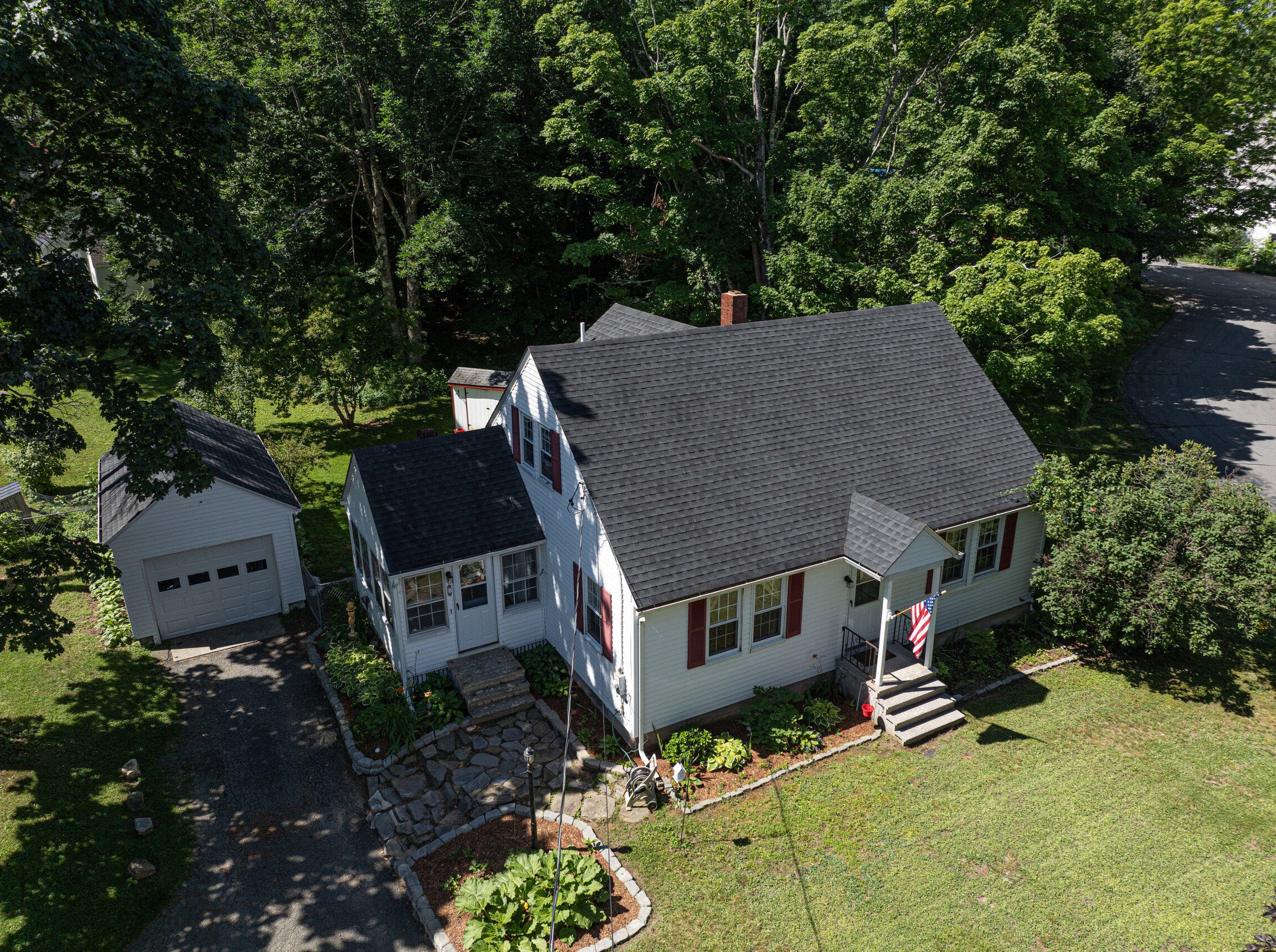 1 Village View Rd, Standish, ME 04084