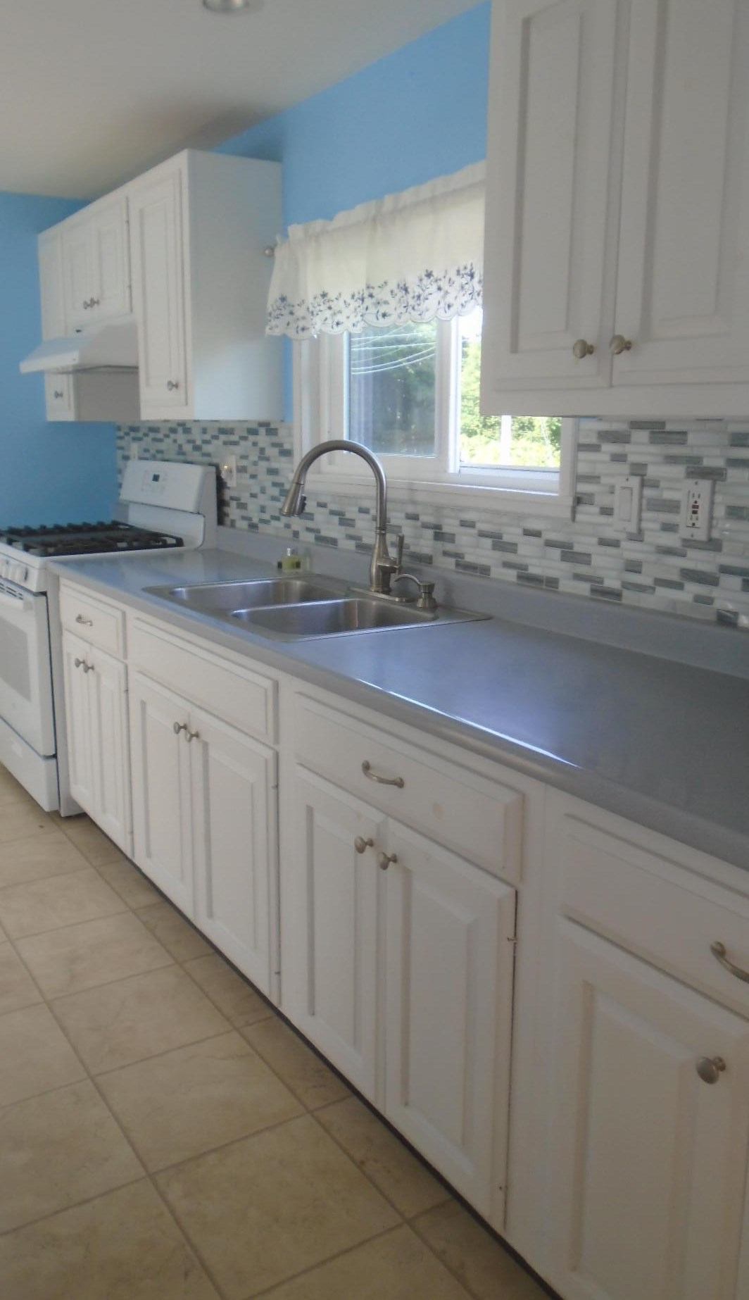 118 Old Belgrade Rd, Augusta, ME 04330