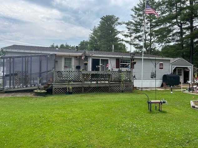 37 Village Green Rd, Waterville, ME 04901