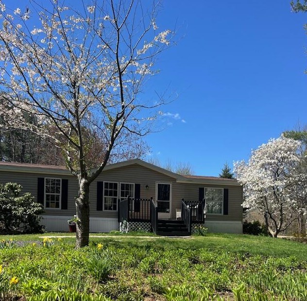 295 Shiloh Rd, Durham, ME 04222