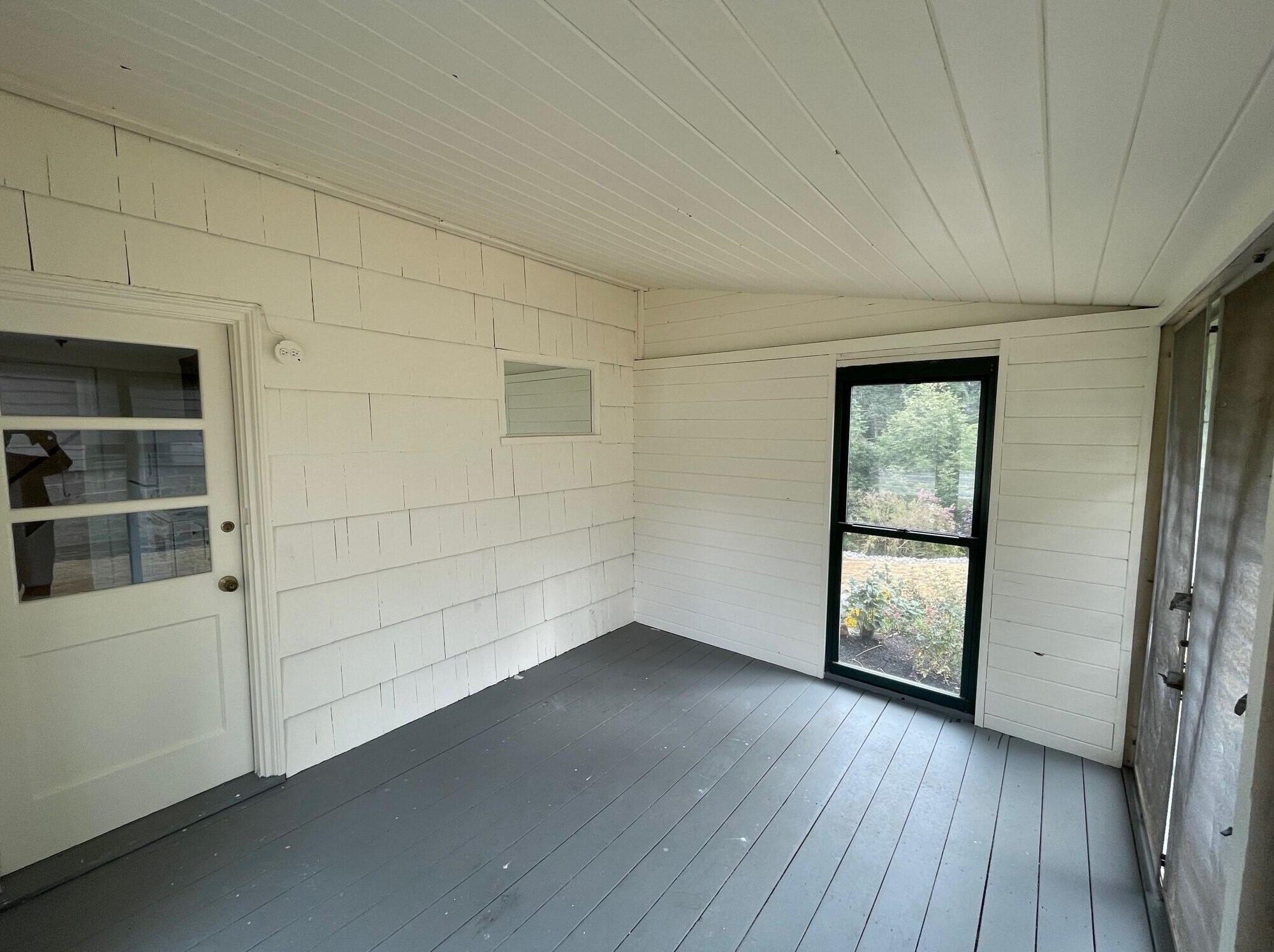 77 Middle Rd, Portland ME  04105-1820 exterior