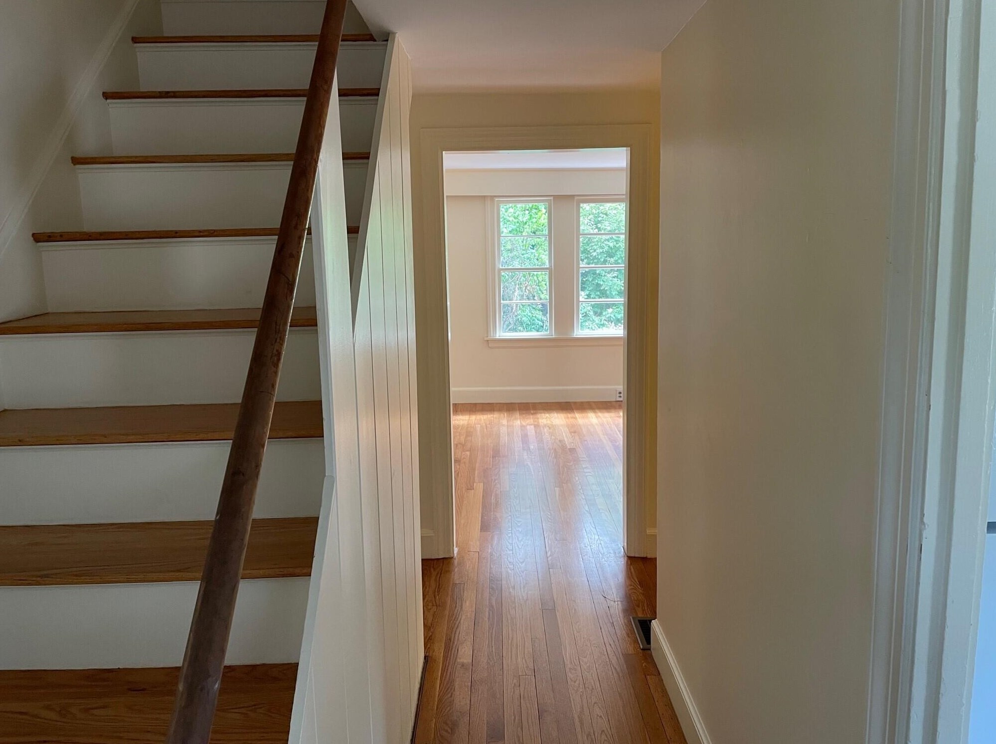 77 Middle Rd, Portland ME  04105-1820 exterior