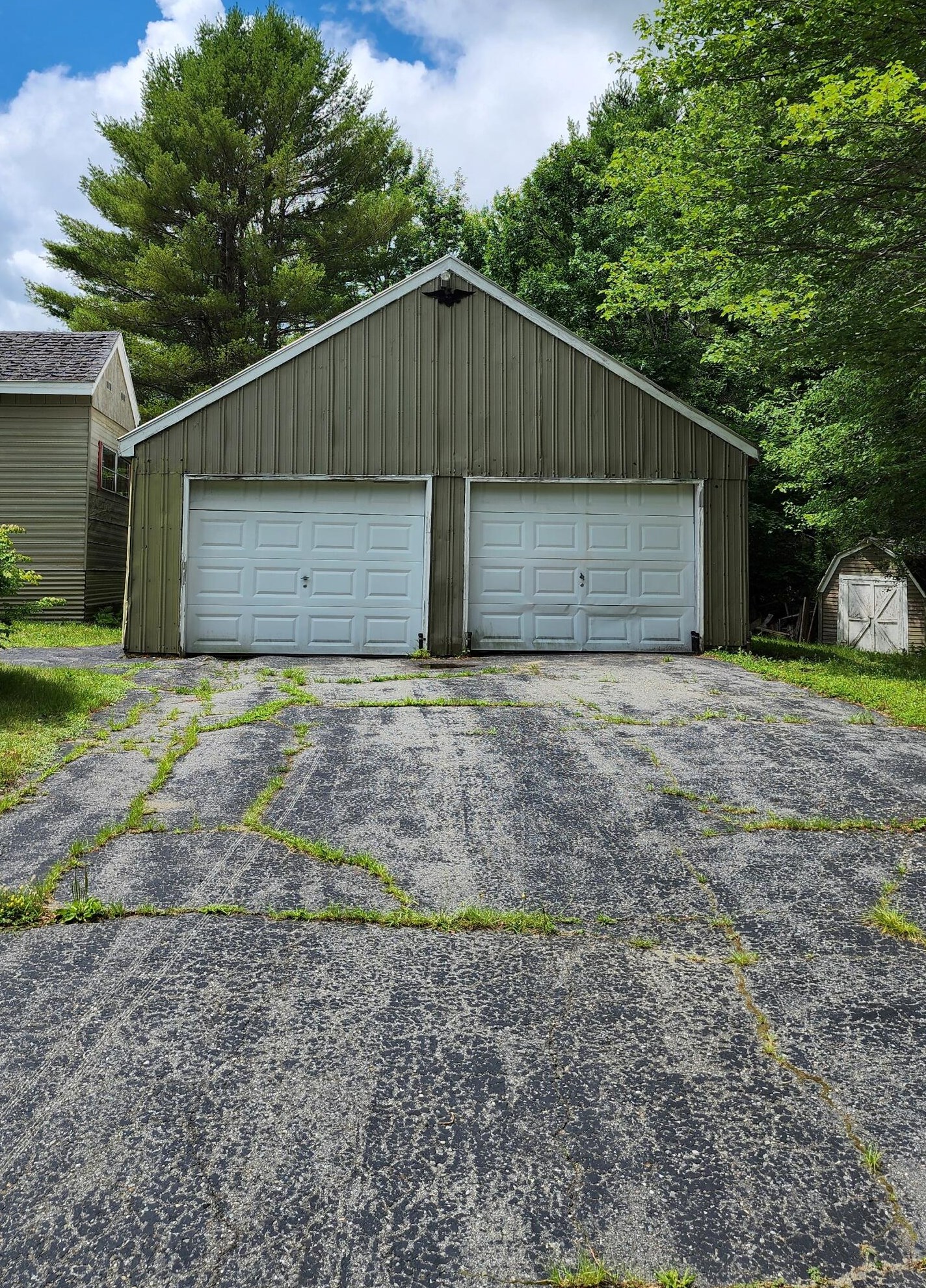 526 Abbott Rd, Waterville, ME 04901