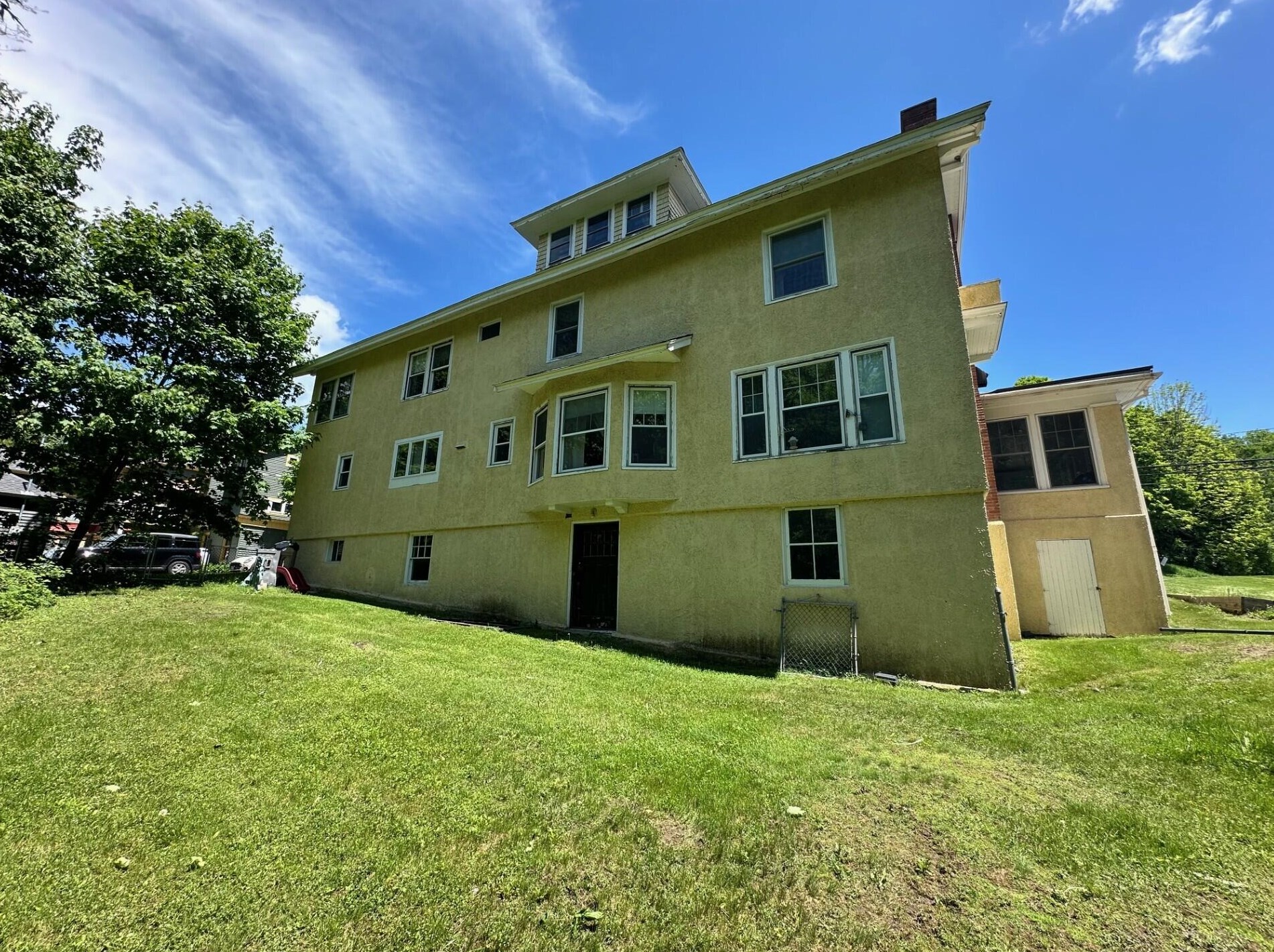 59 Free St, Ripley, ME 04930