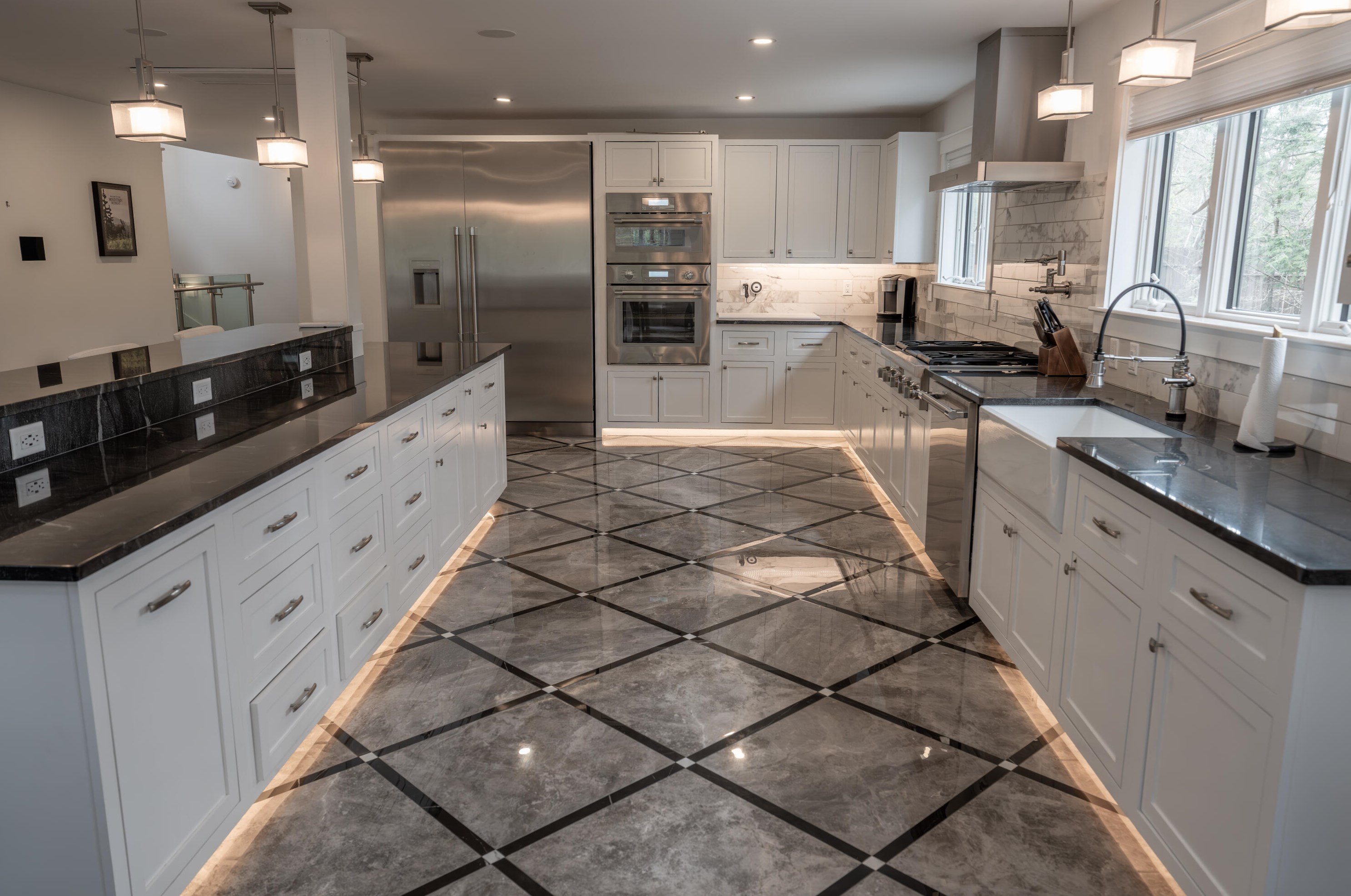 106 Webb River Dr, Carthage, ME 04224