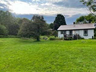 32 Herring St, Sebec, ME 04426