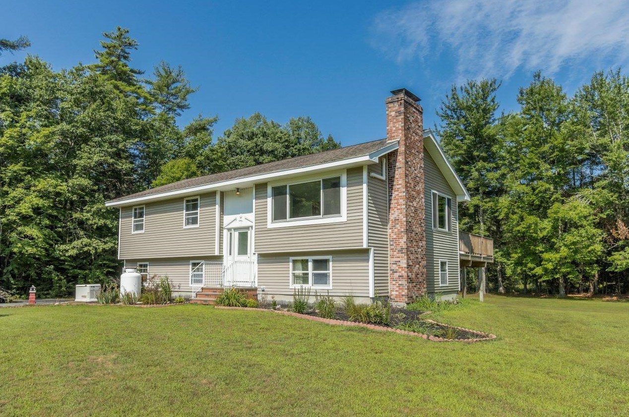 653 Bonny Eagle Rd, Standish, ME 04084