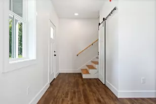 17 Magnolia Ln, Gardiner, ME 04345 - Photo 2