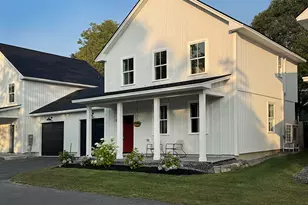 25 Magnolia Ln, Gardiner, ME 04345 - Photo 1