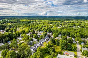 33 Magnolia Ln, Gardiner, ME 04345 - Photo 10