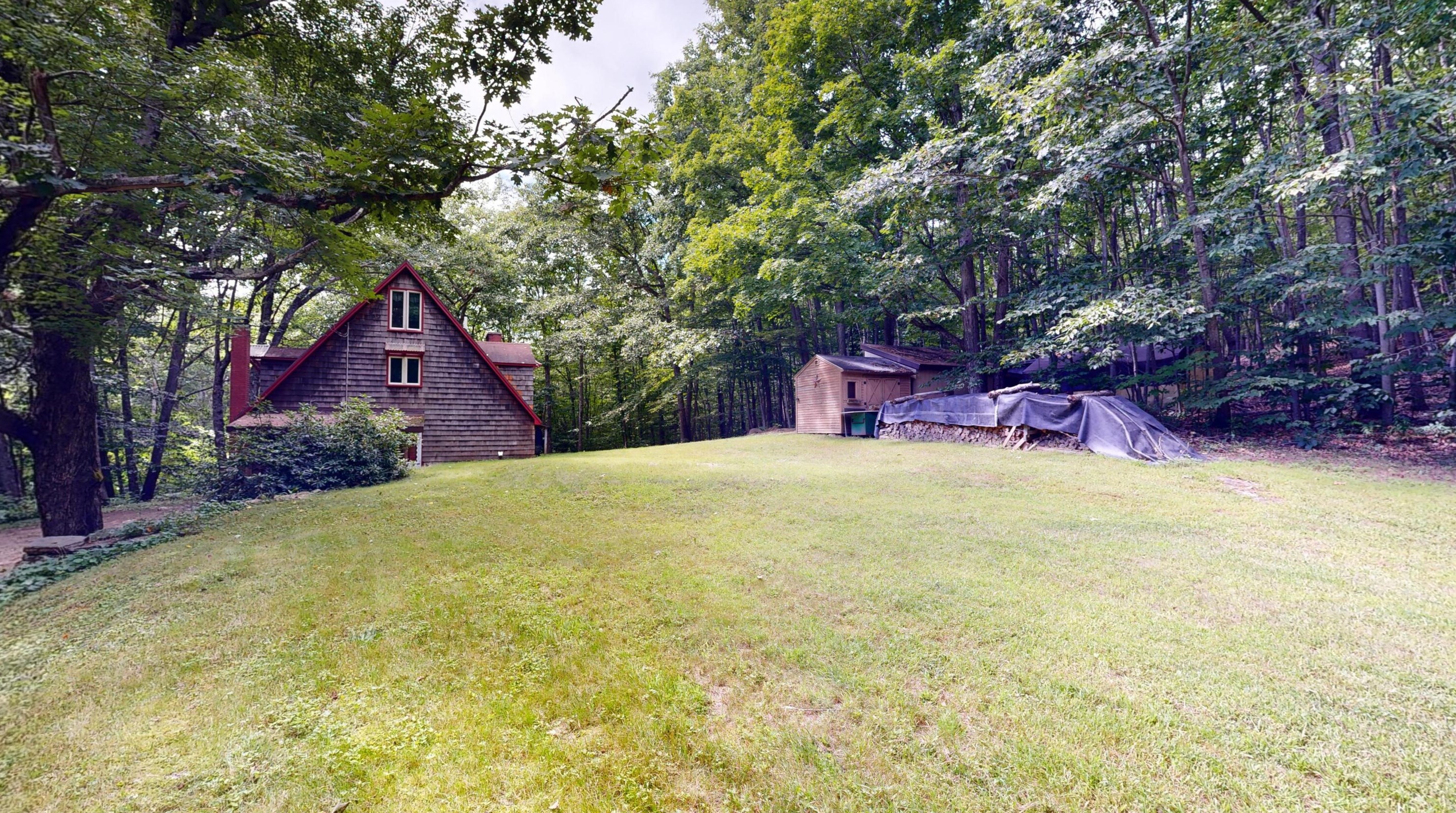 78 Oak Hill Rd, Wales, ME 04280