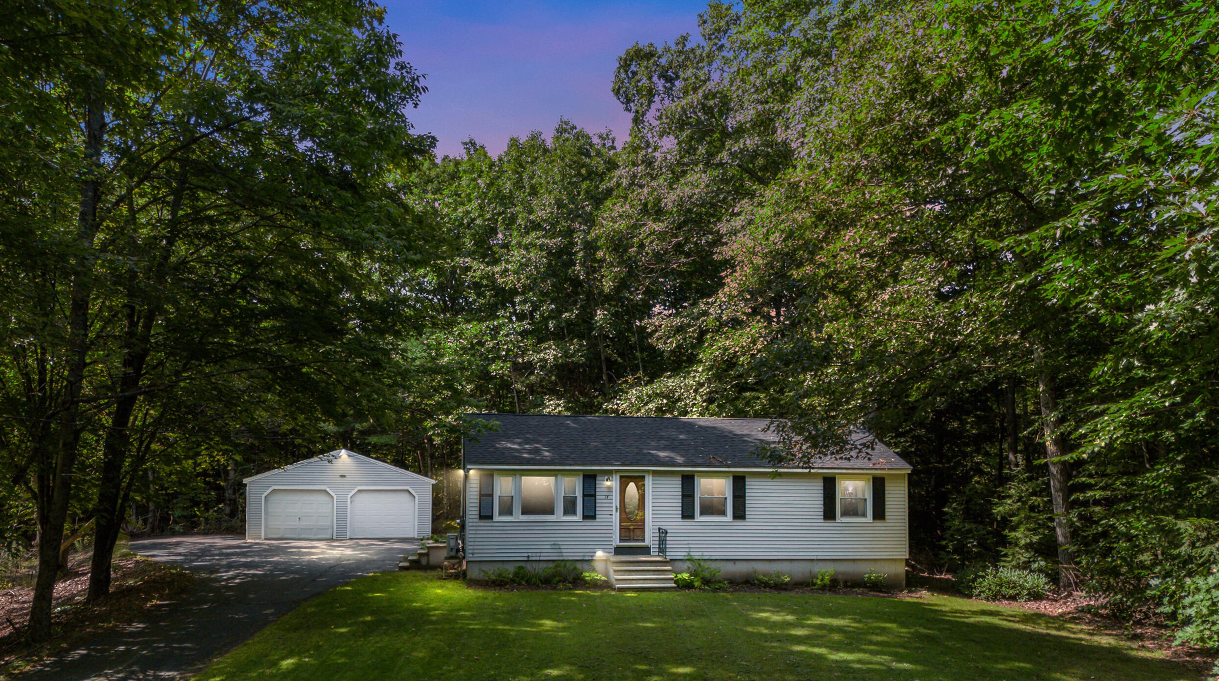 14 Whites Bridge Rd, Standish, ME 04084