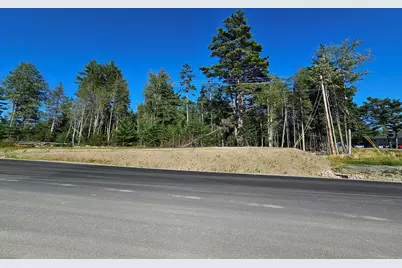 576 US Hwy 1, Hancock, ME 04640 - Photo 4